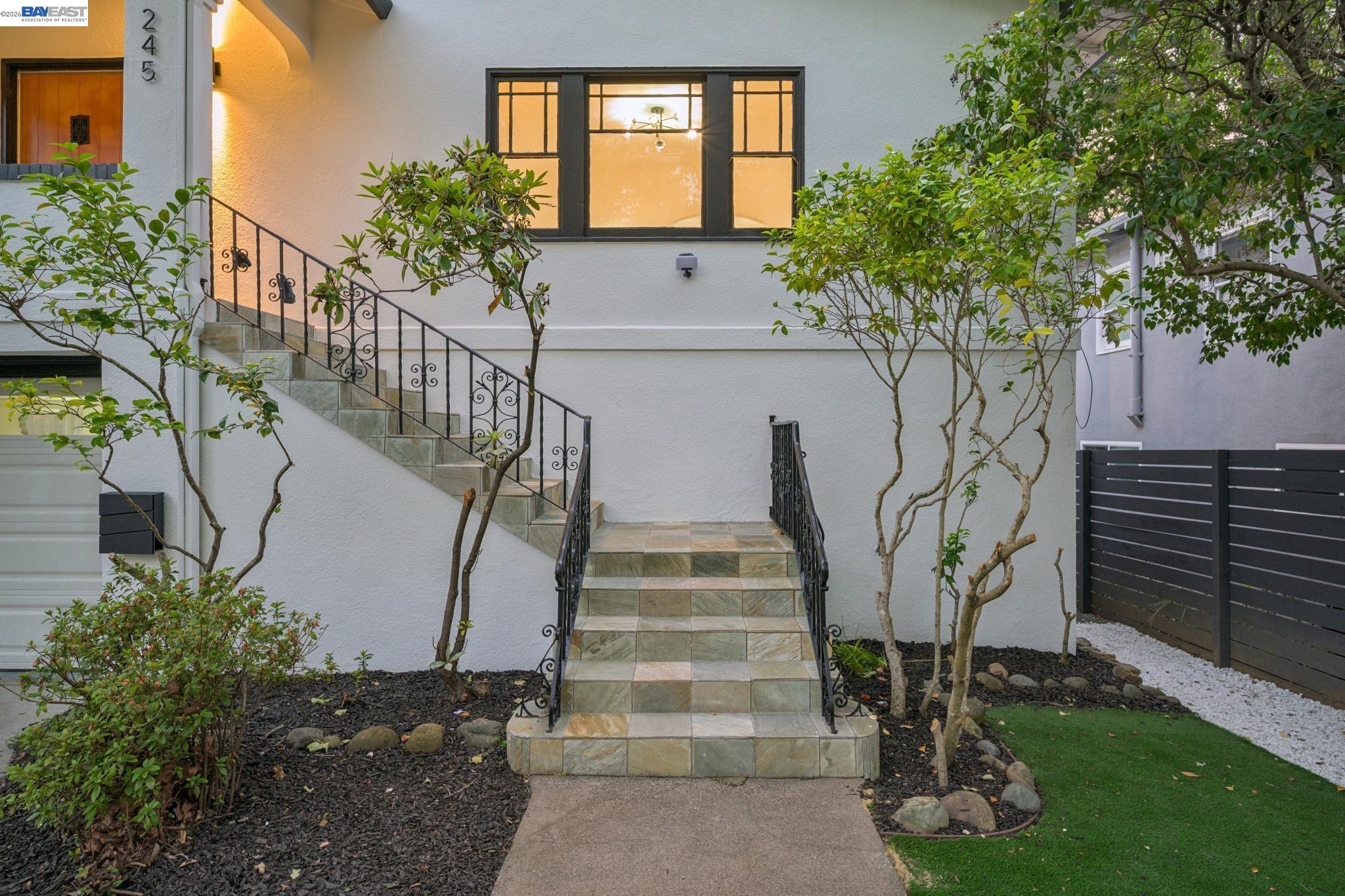 245 C St