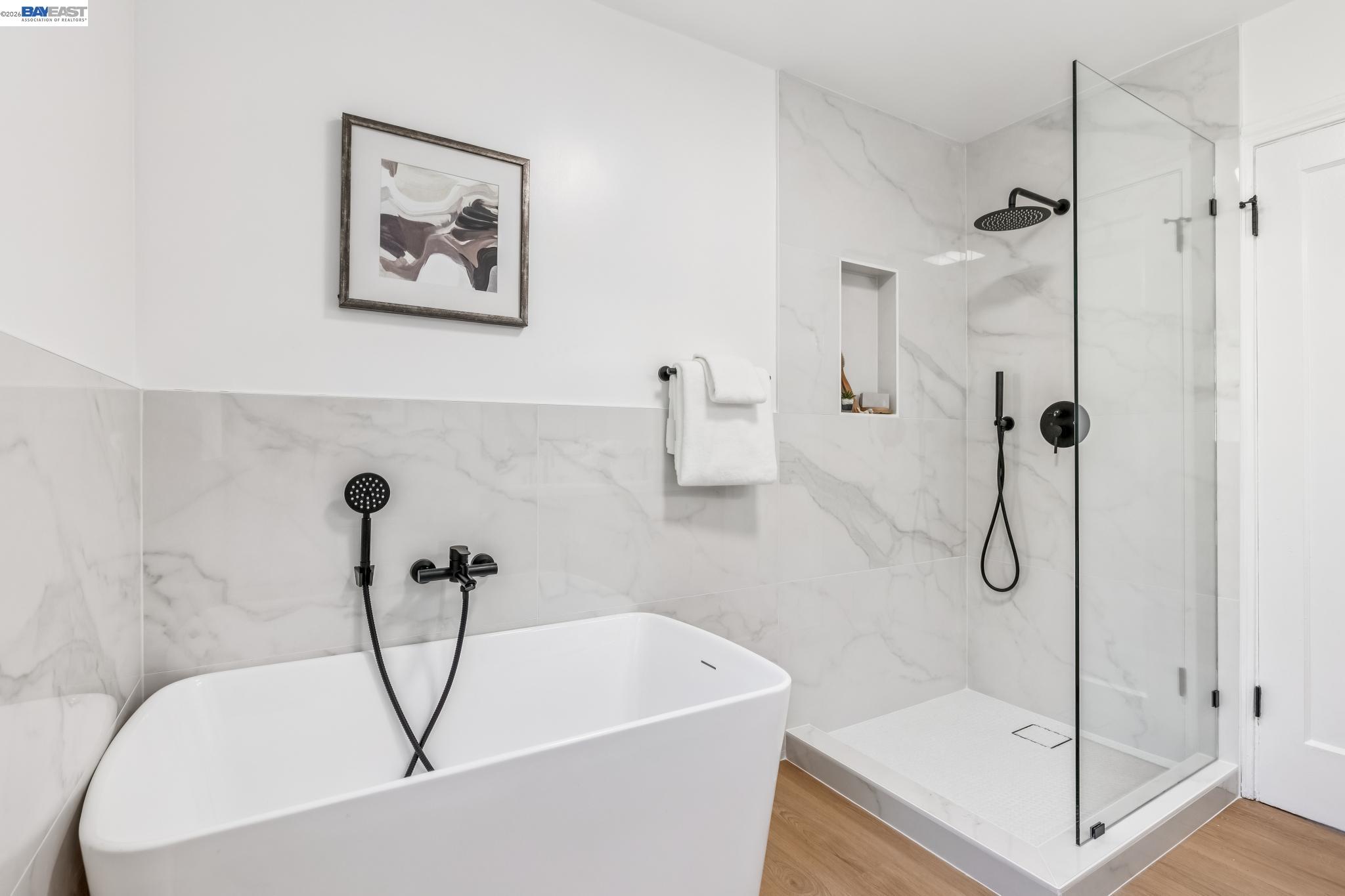 9946 Dante Ave