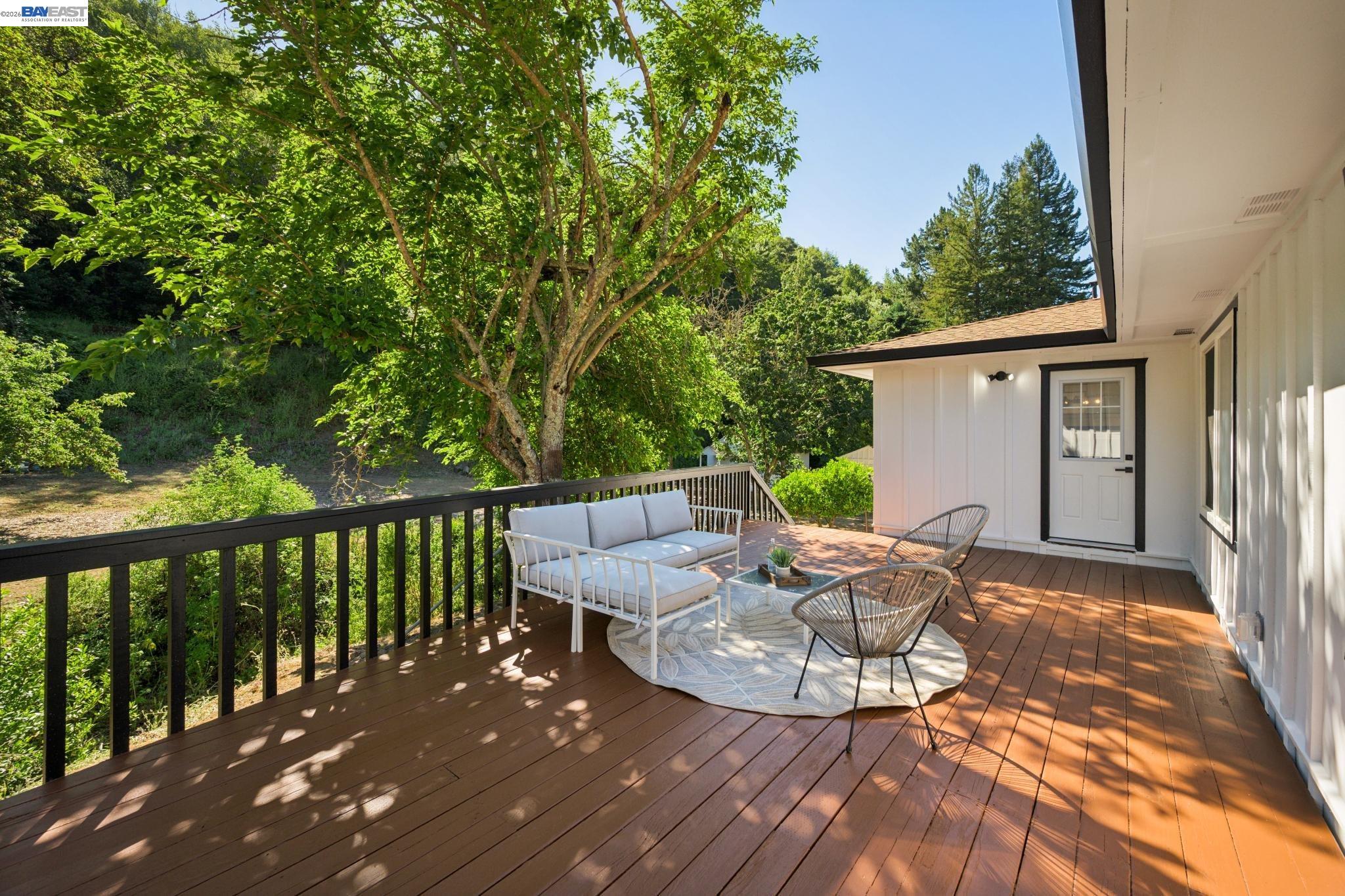 31067 Palomares Rd