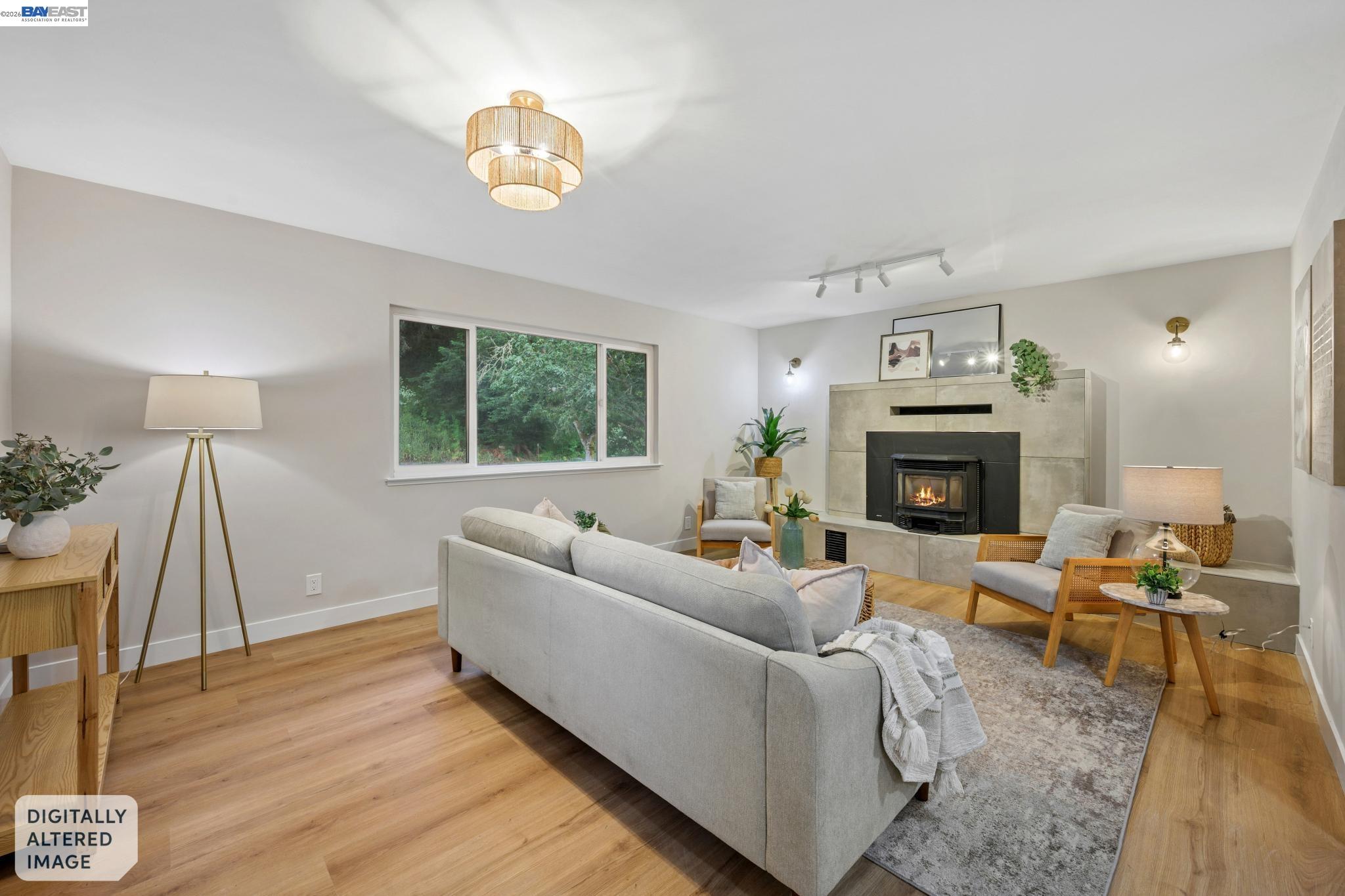 31067 Palomares Rd