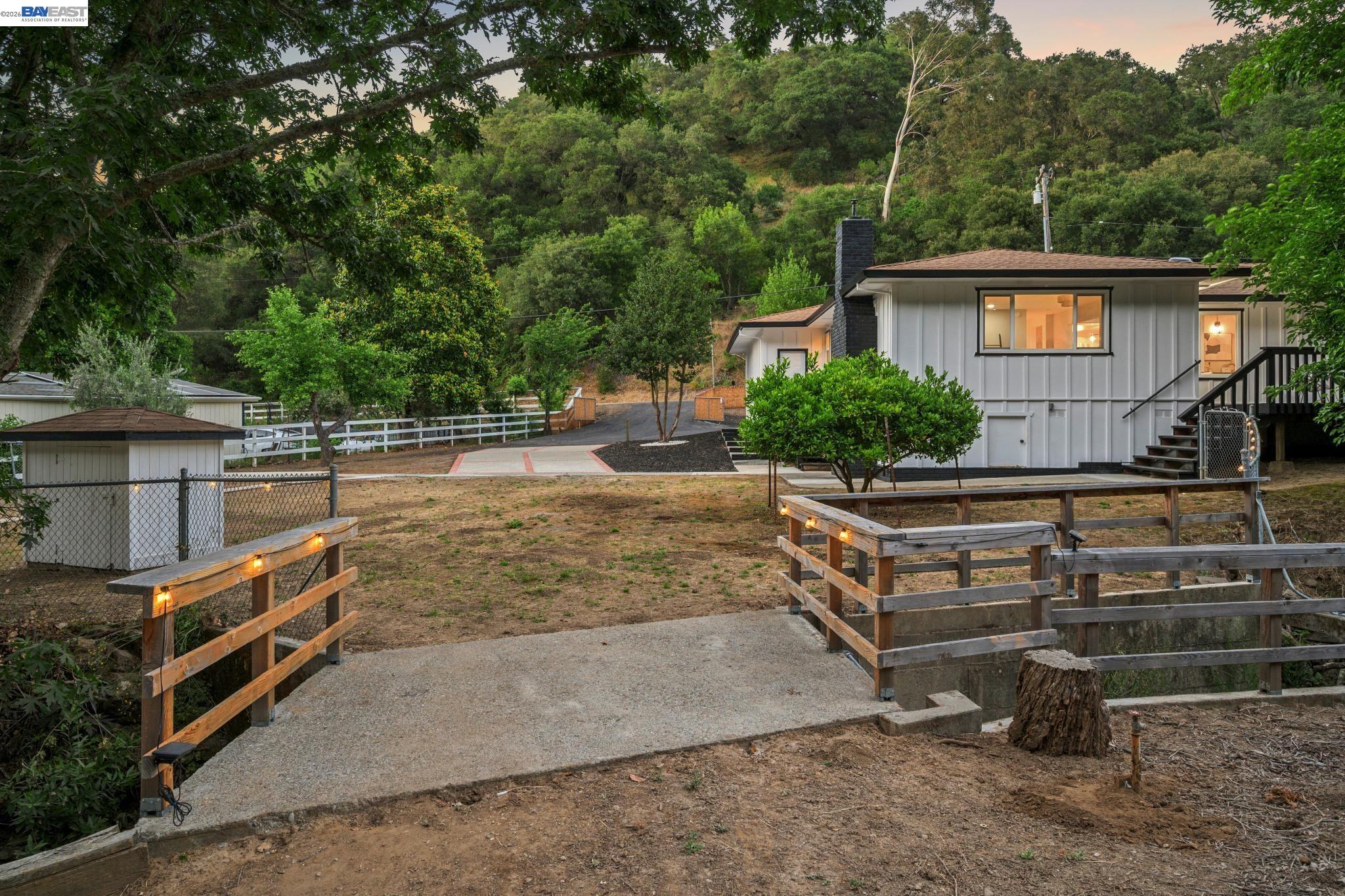 31067 Palomares Rd