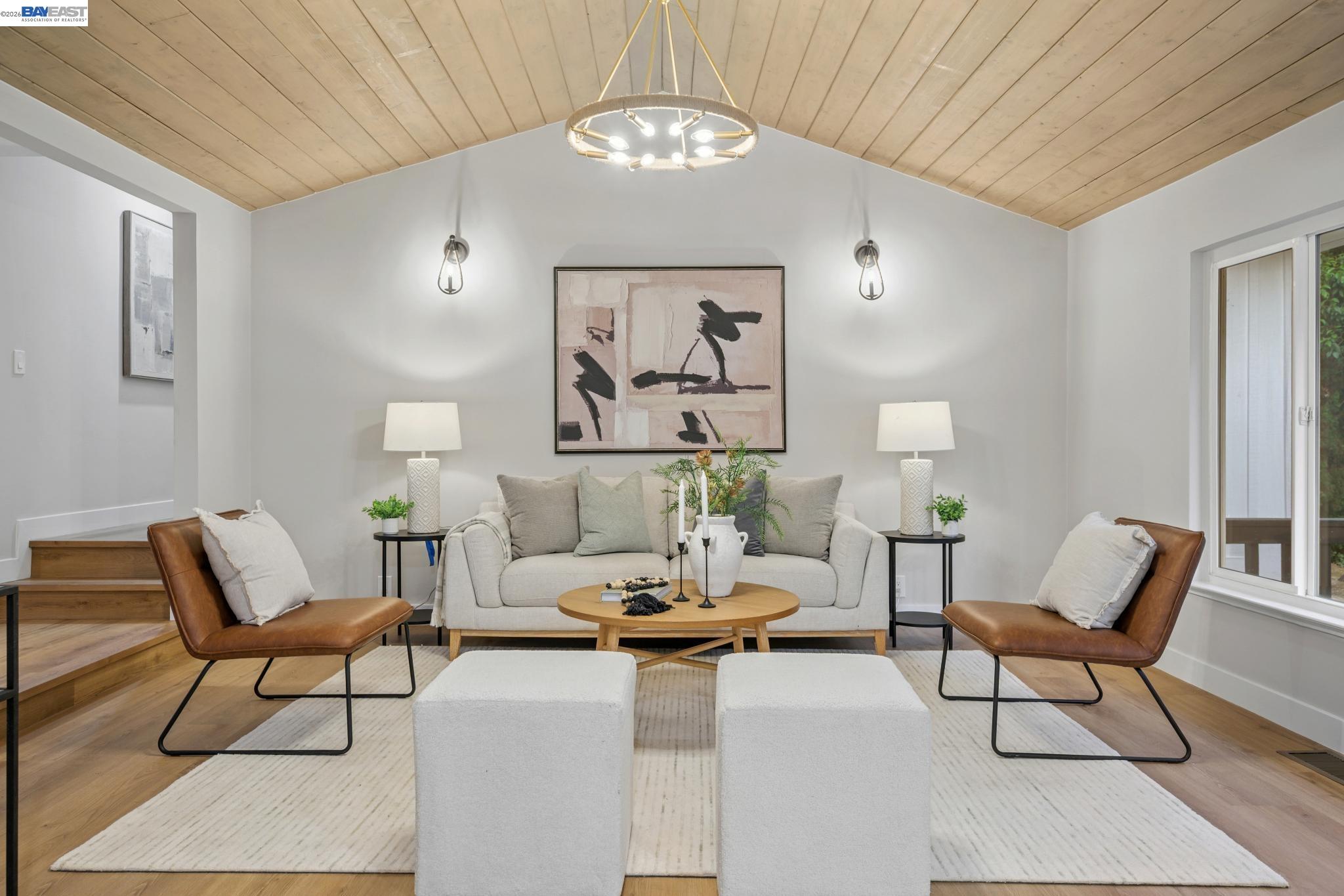 31067 Palomares Rd