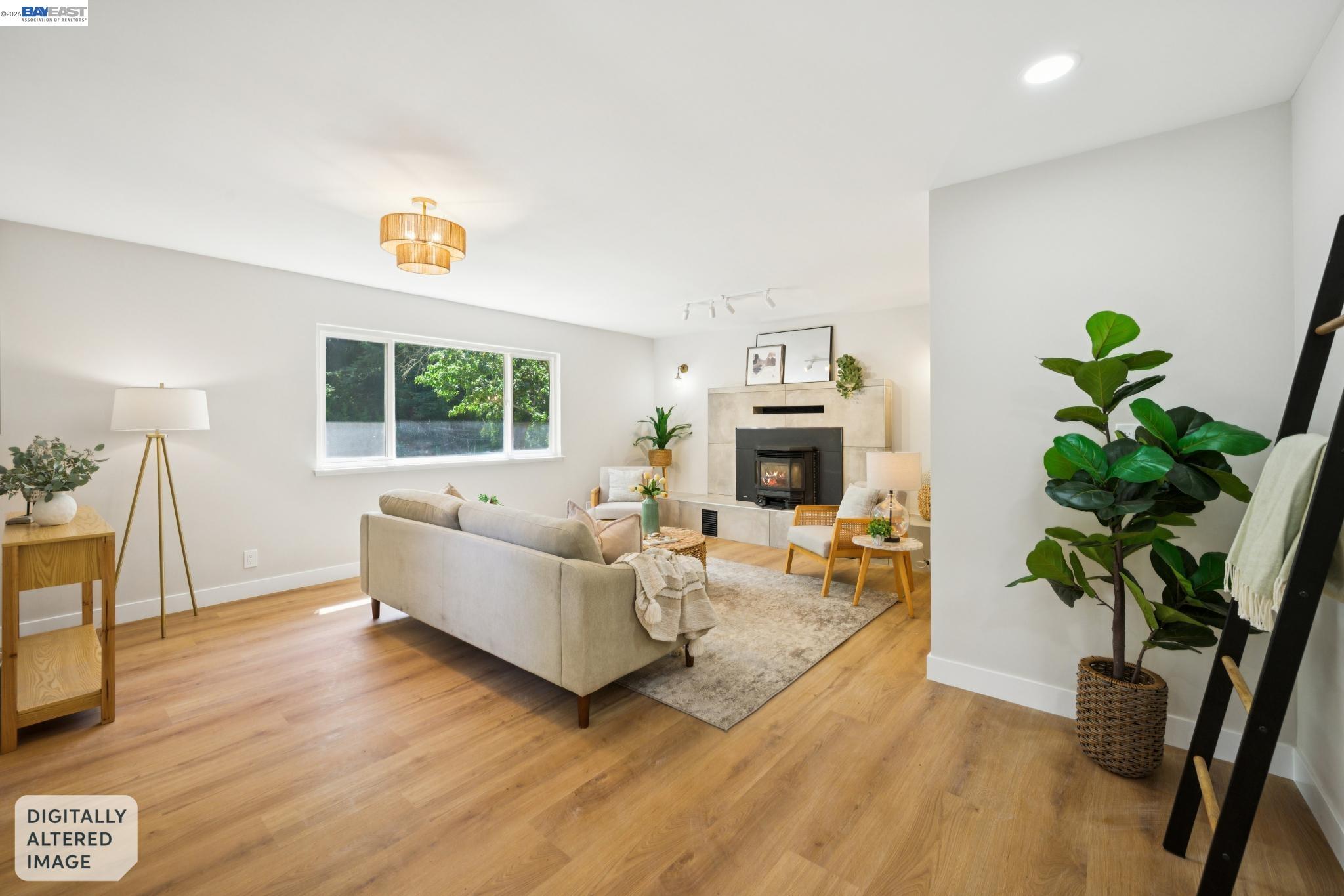 31067 Palomares Rd