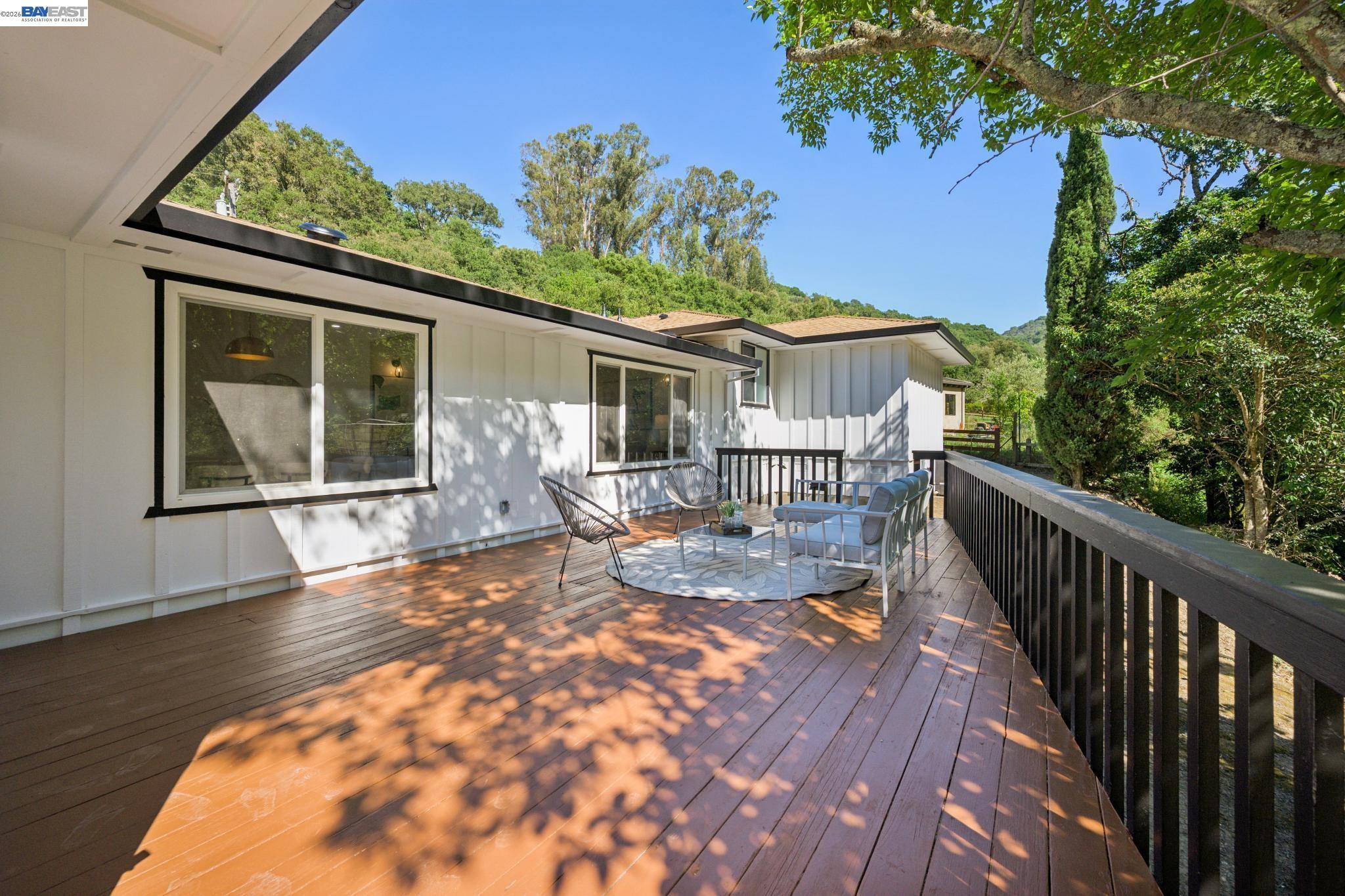 31067 Palomares Rd