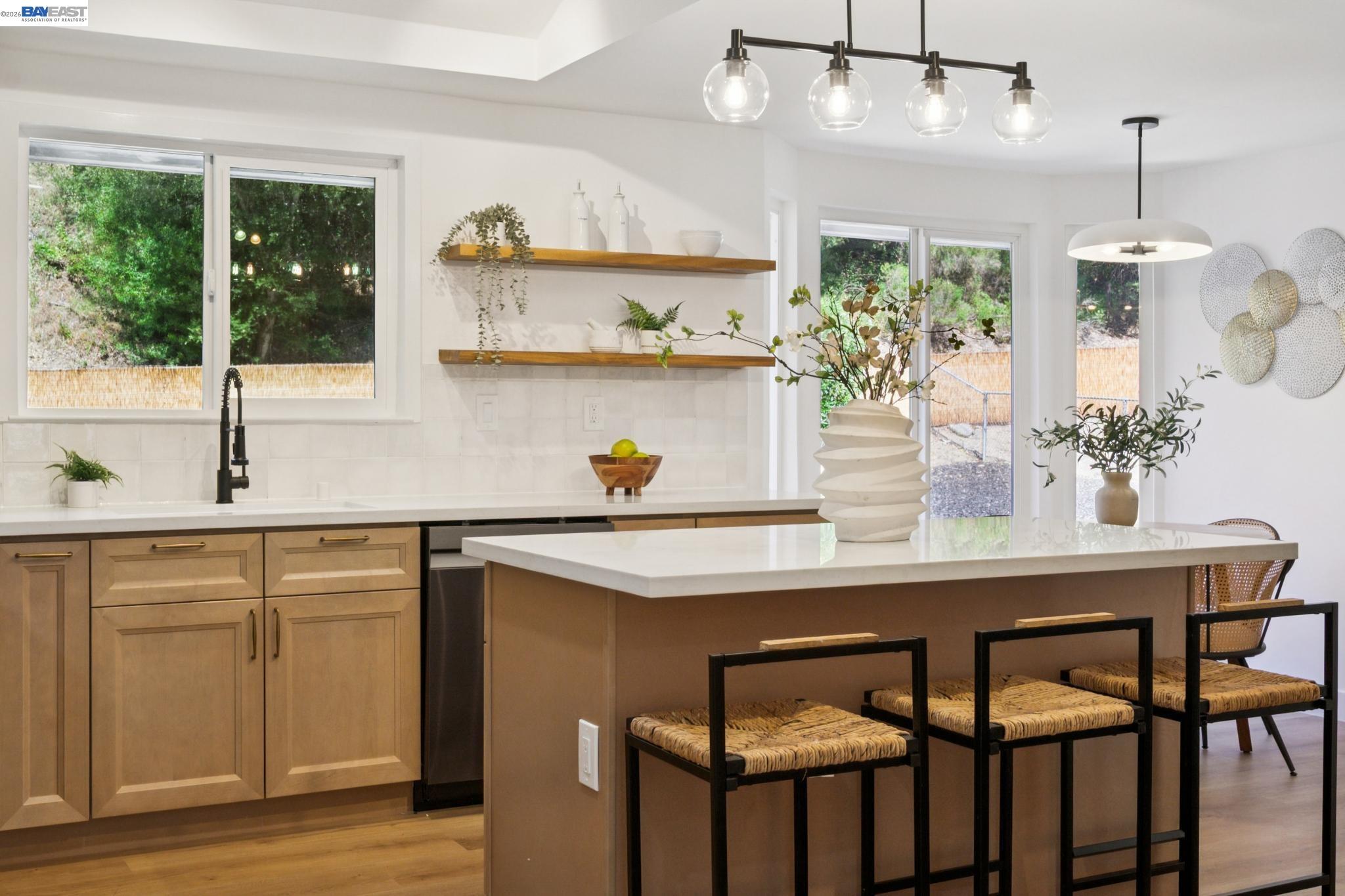 31067 Palomares Rd