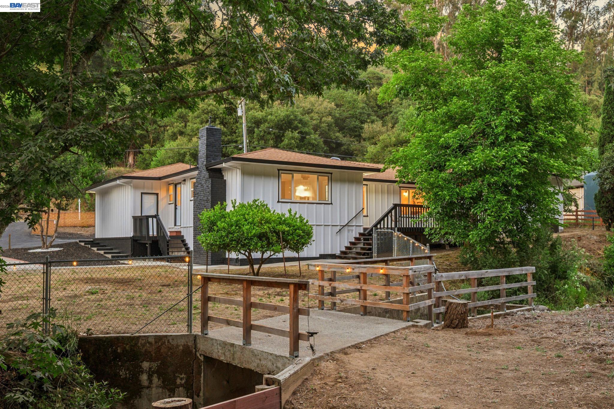31067 Palomares Rd