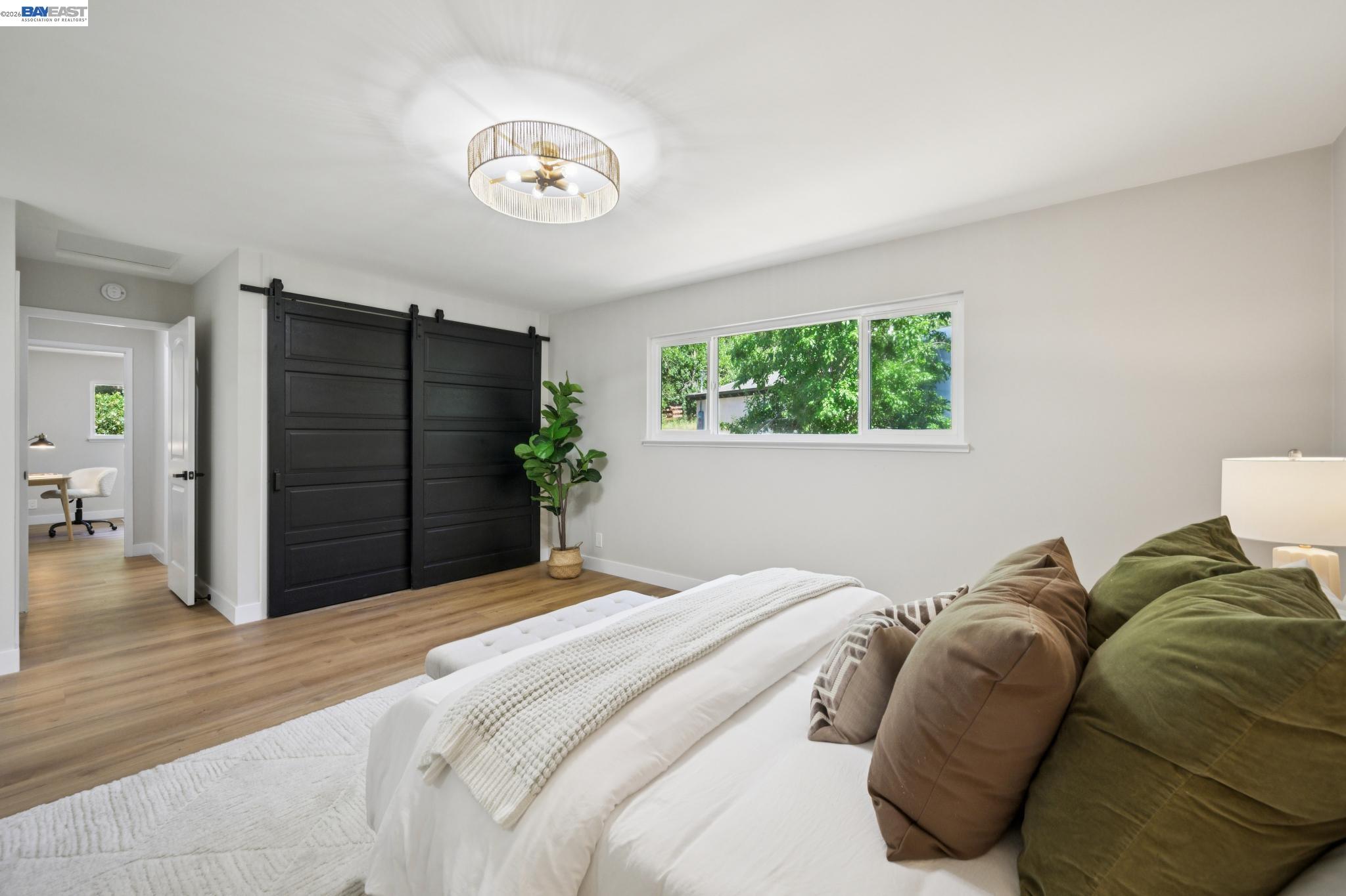 31067 Palomares Rd
