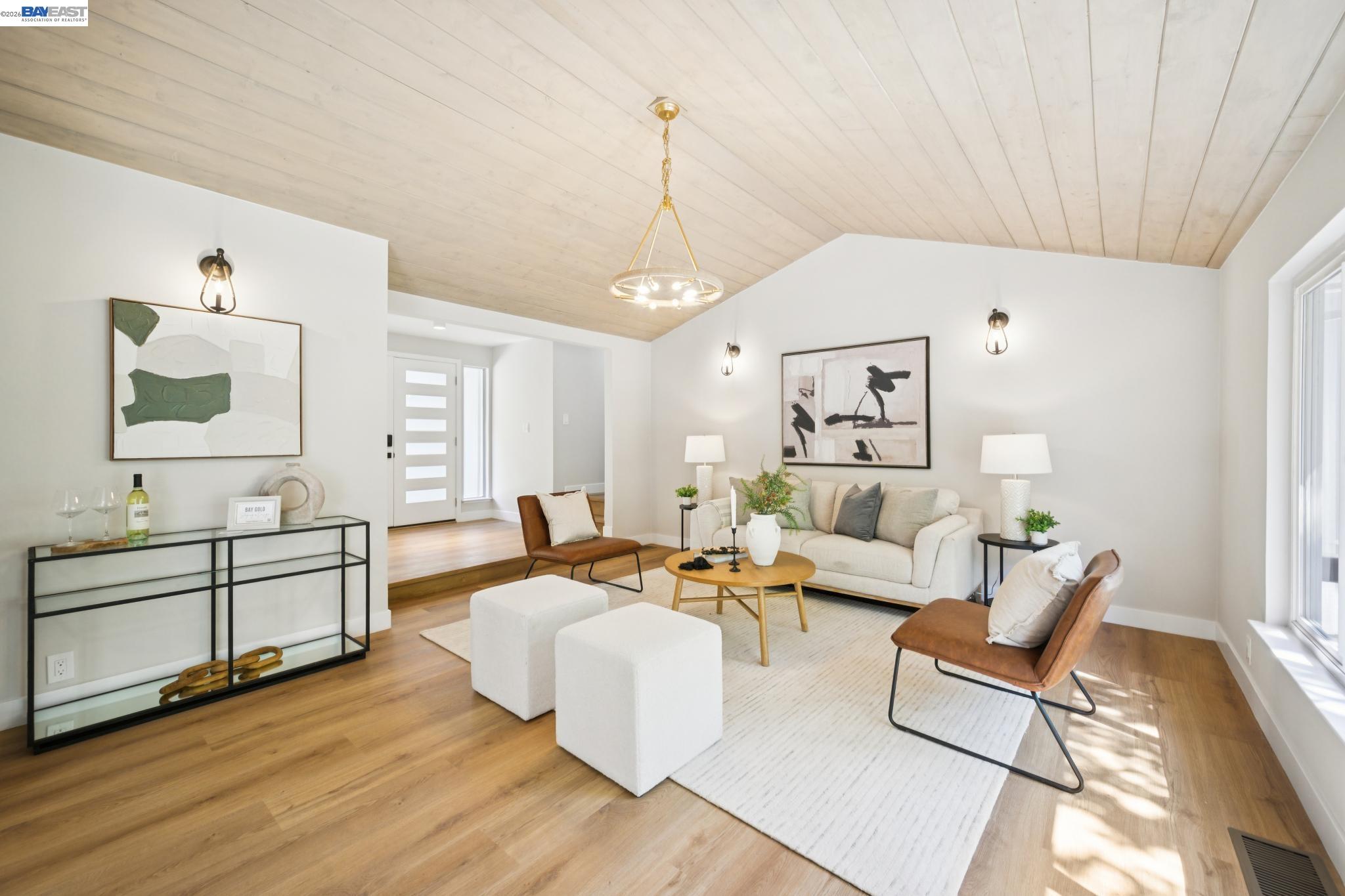 31067 Palomares Rd