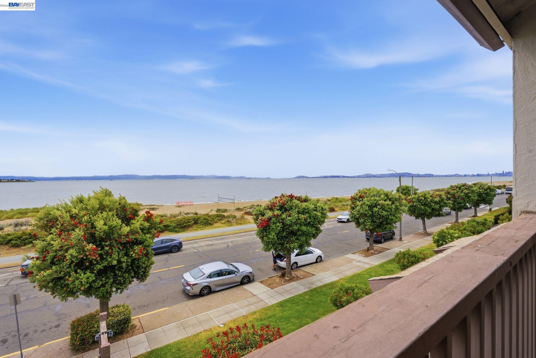 2101 Shoreline Dr # 299