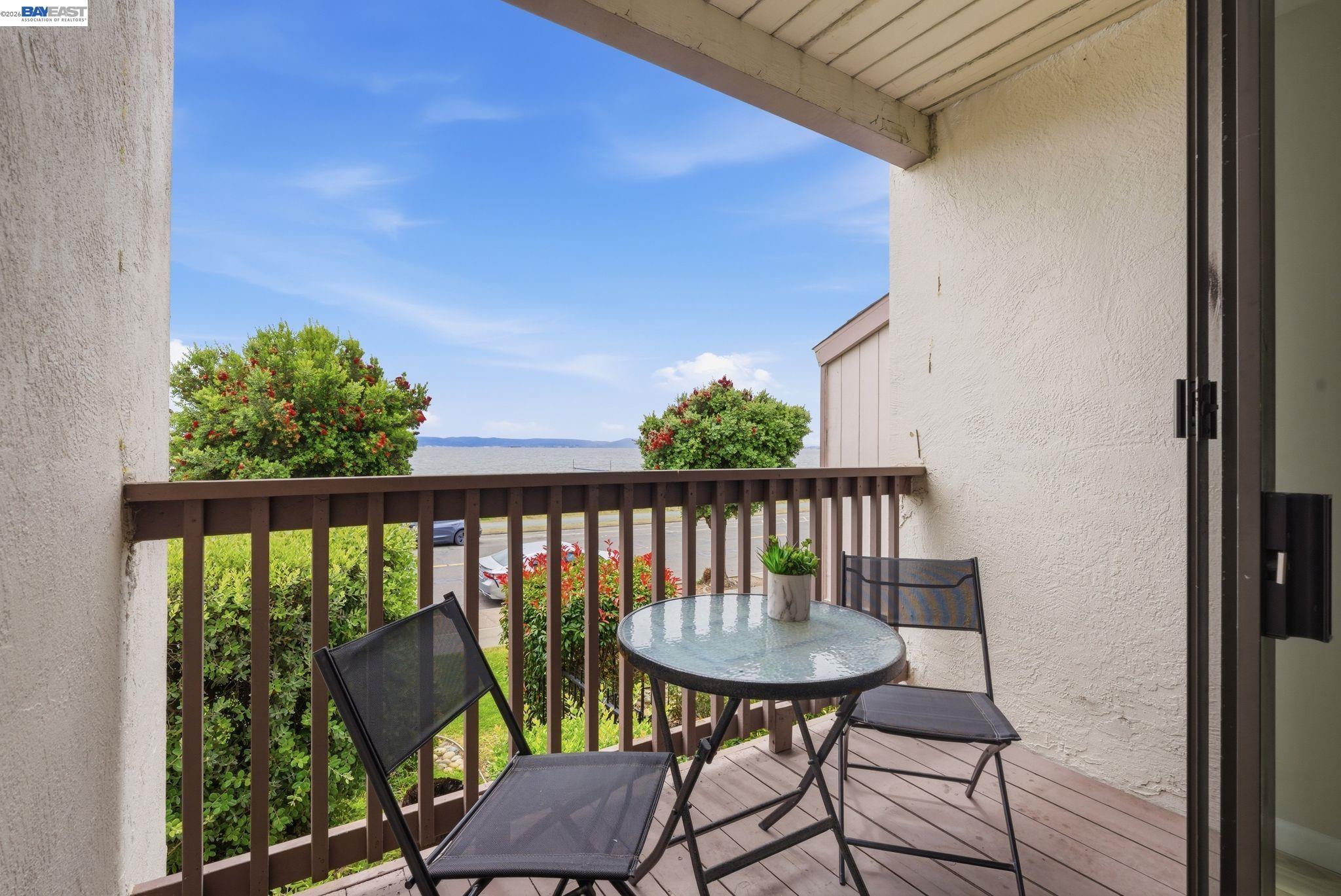 2101 Shoreline Dr # 299