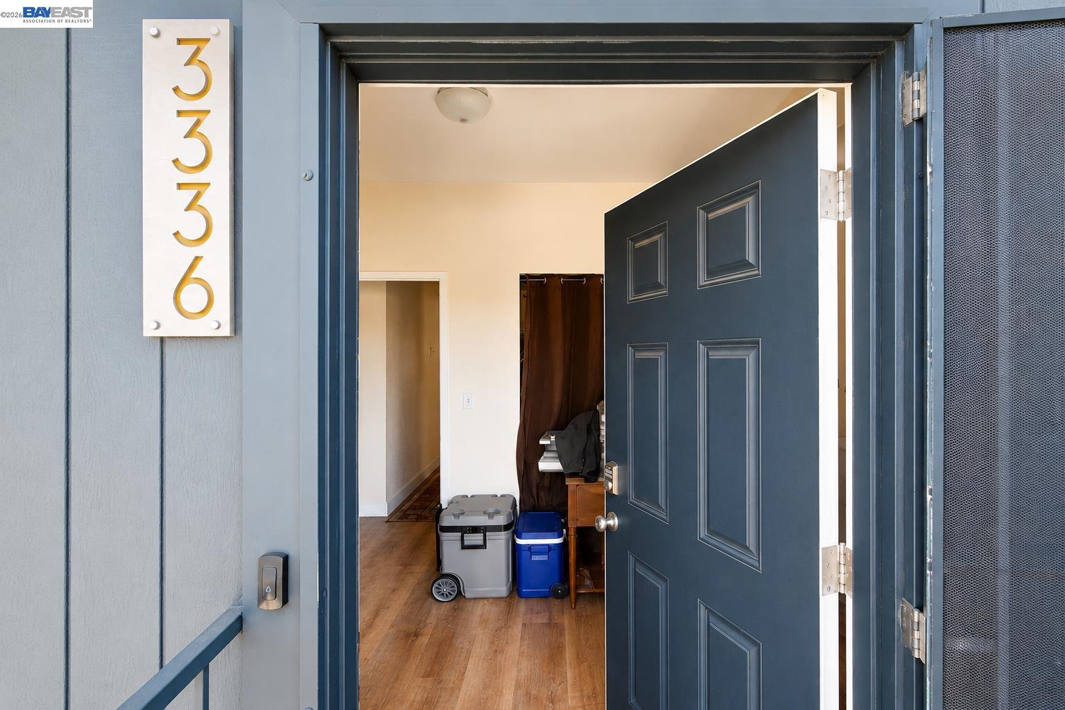 3338 San Leandro St