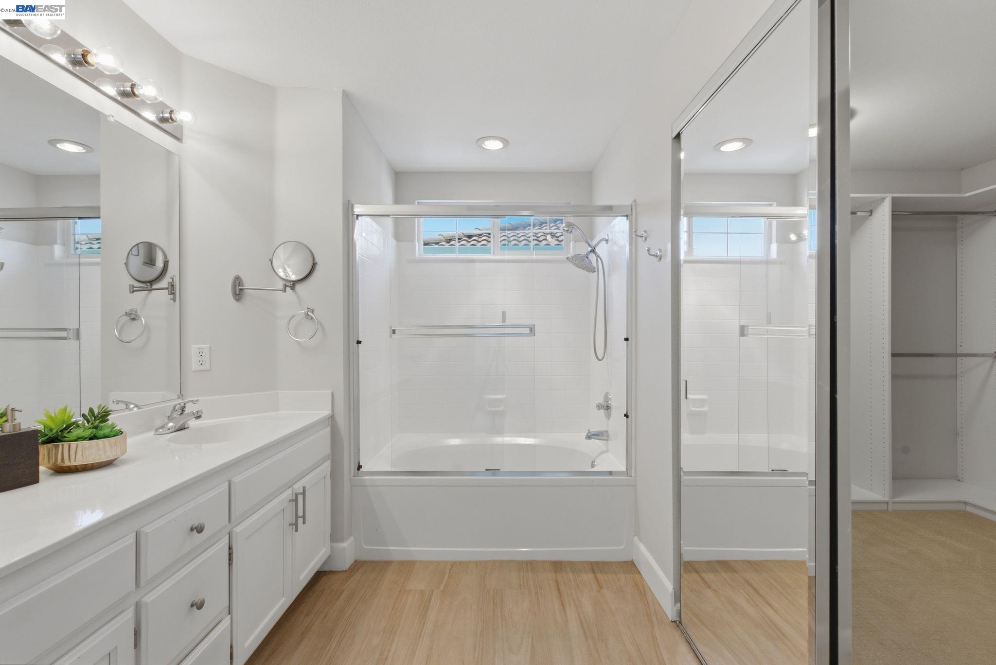 106 Accolade Dr