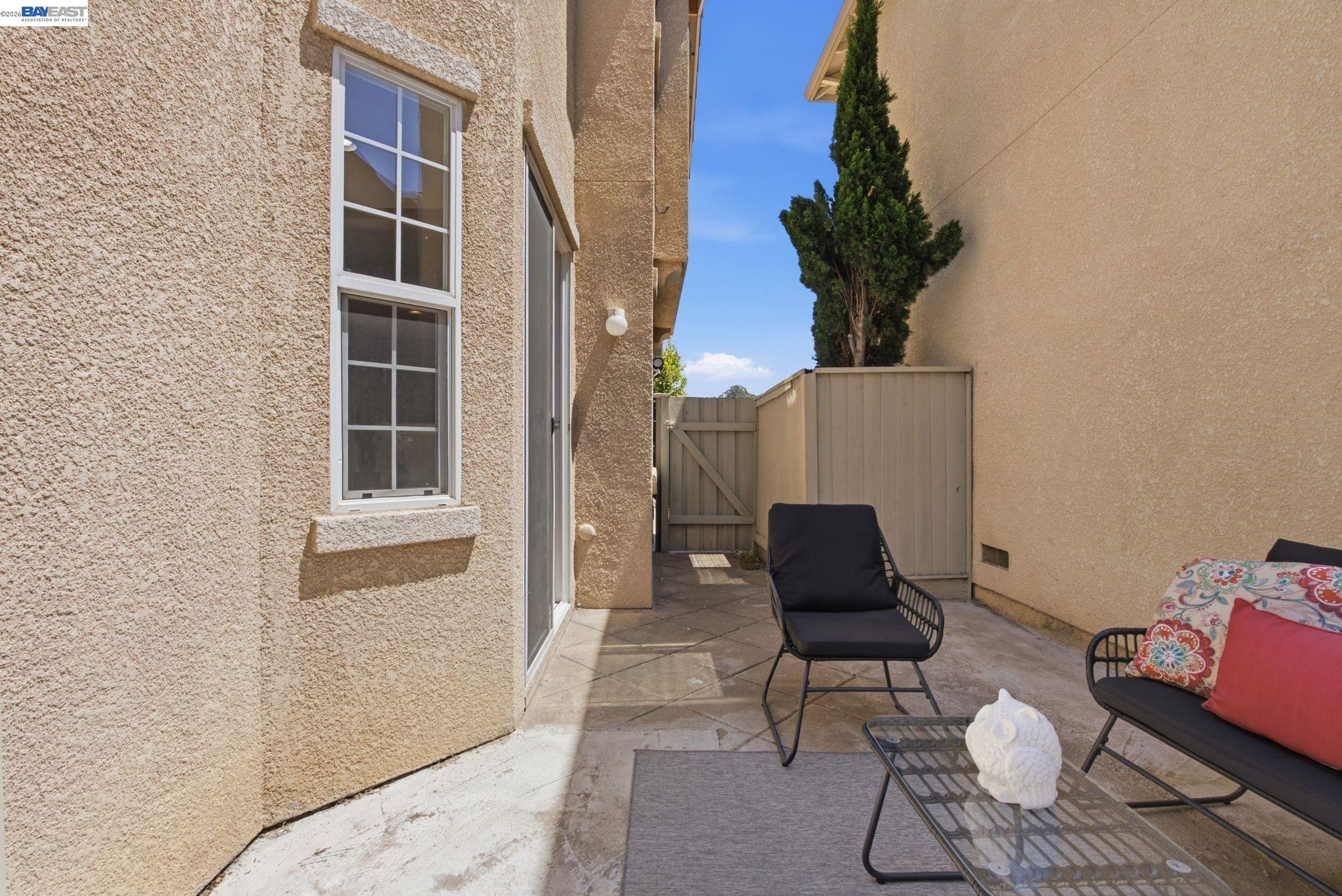 106 Accolade Dr
