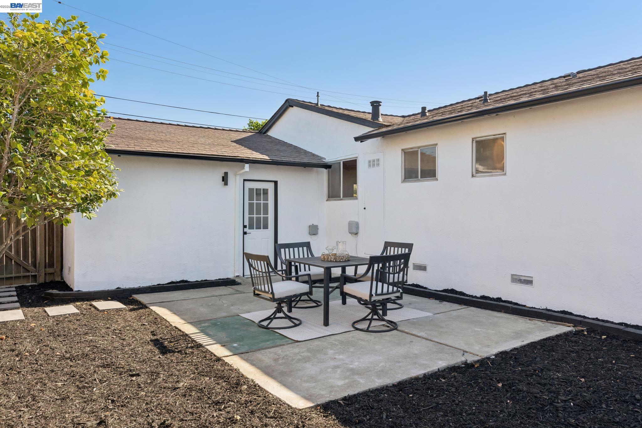 224 Wilshire Ave