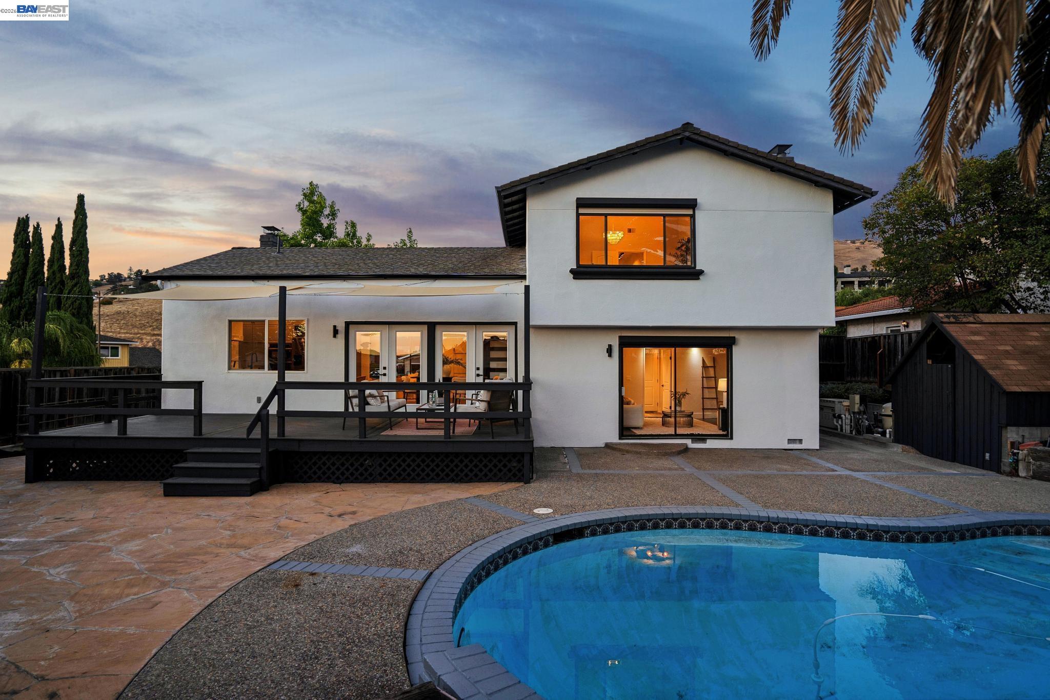 2875 Norcrest Dr