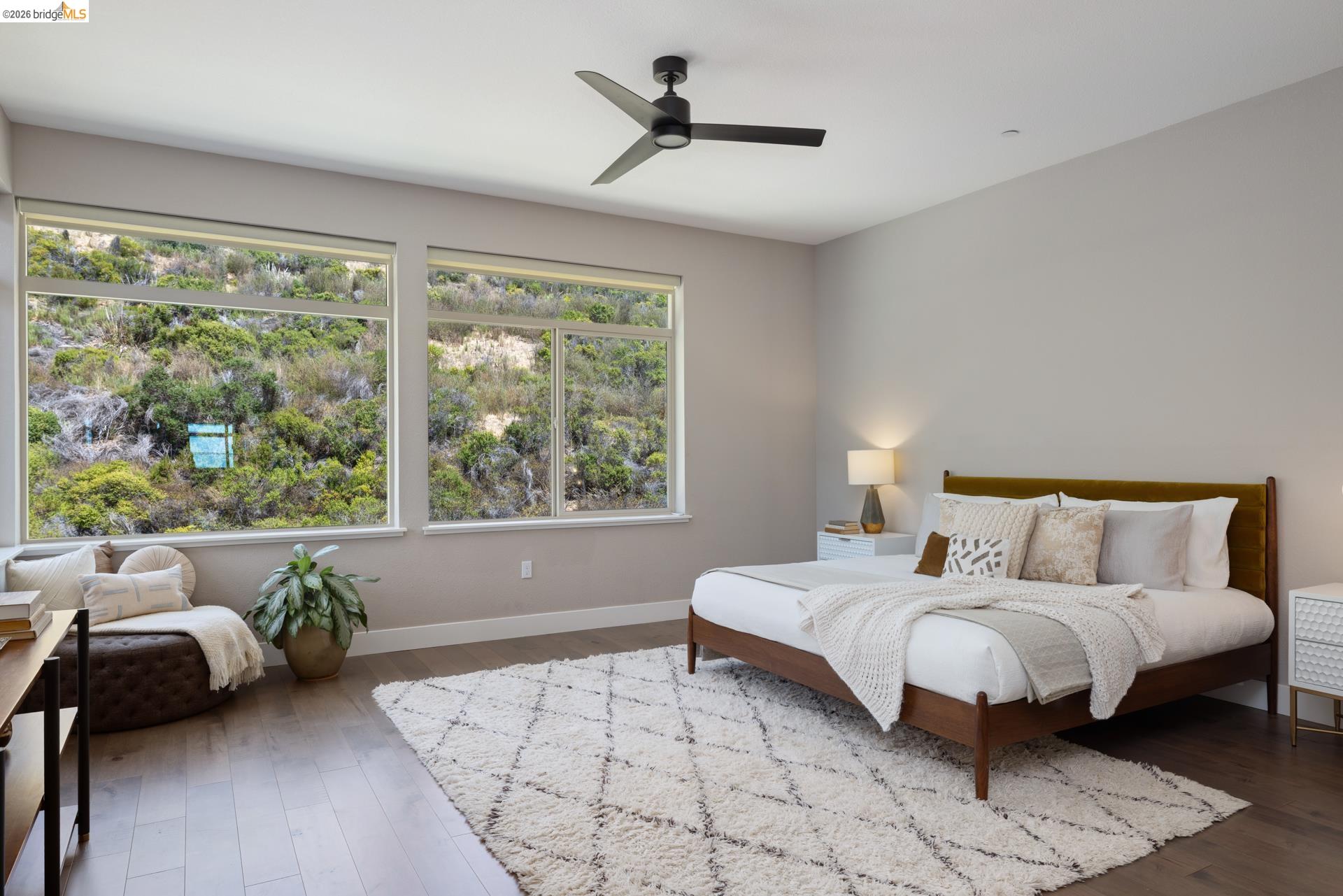 6713 Skyview Dr.