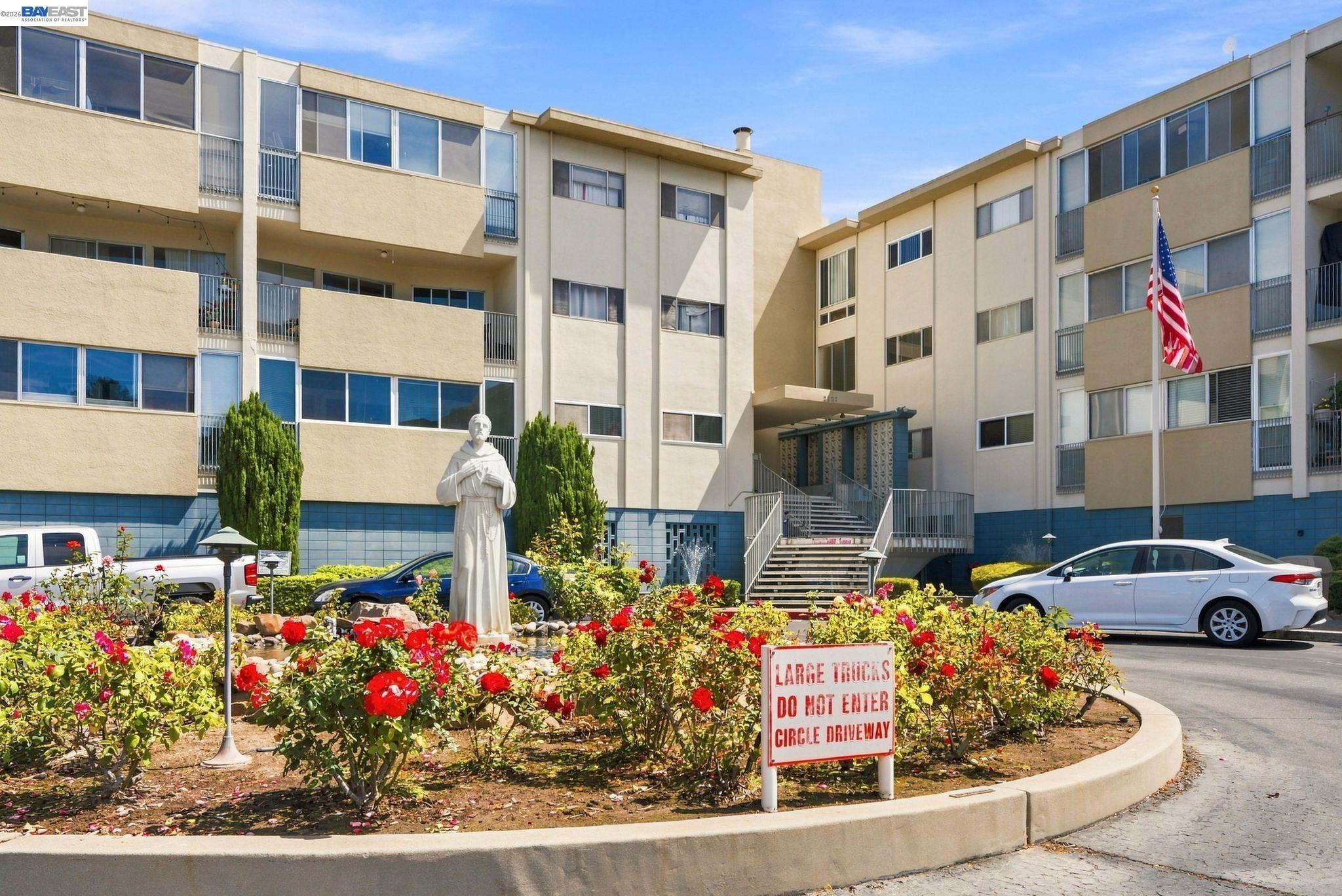 2137 Otis Dr # 101