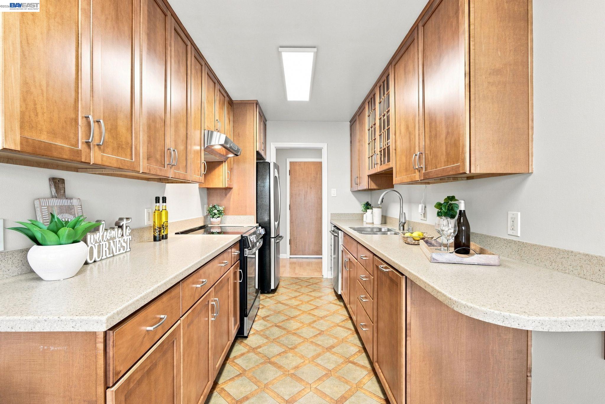 2137 Otis Dr # 101