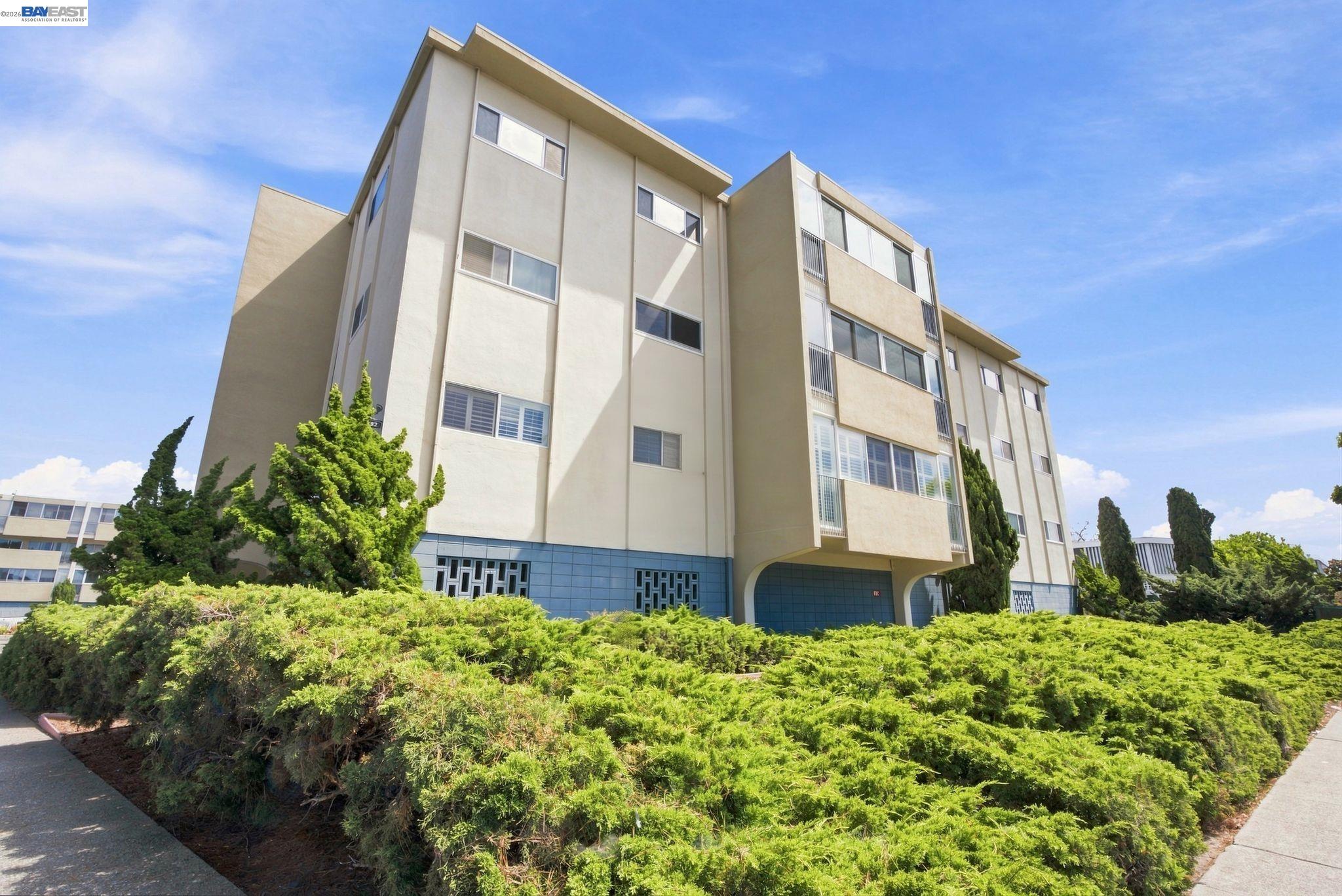 2137 Otis Dr # 101
