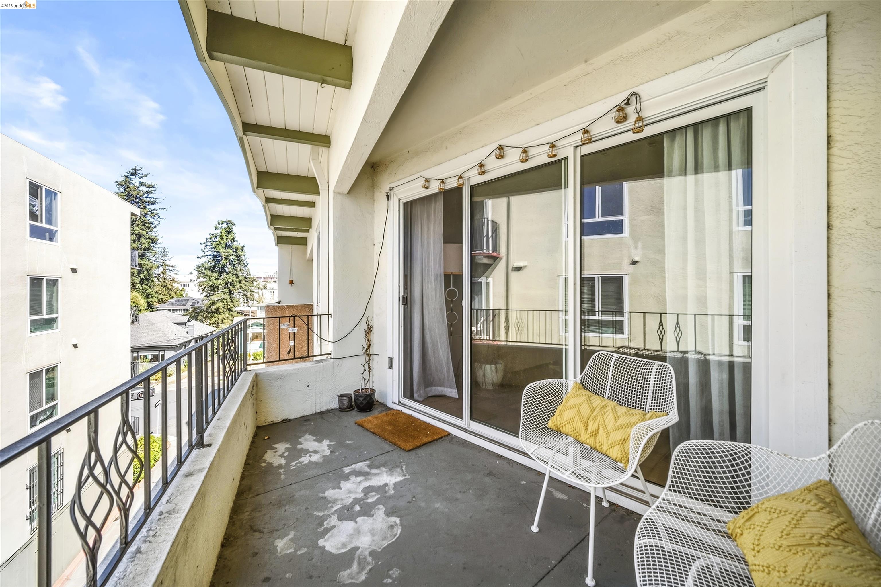 427 Lagunitas Ave # 305