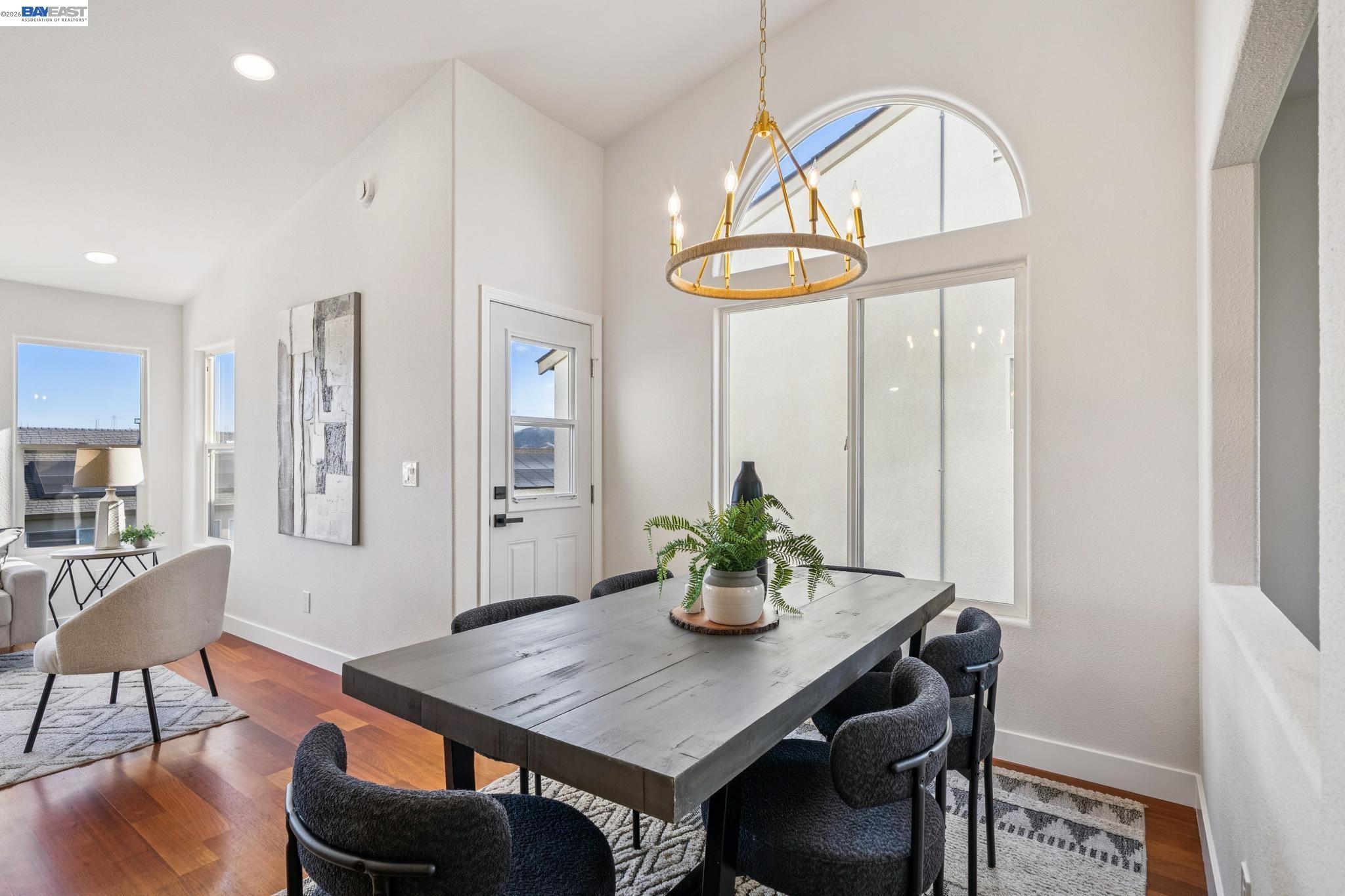 444 Chelsea Xing