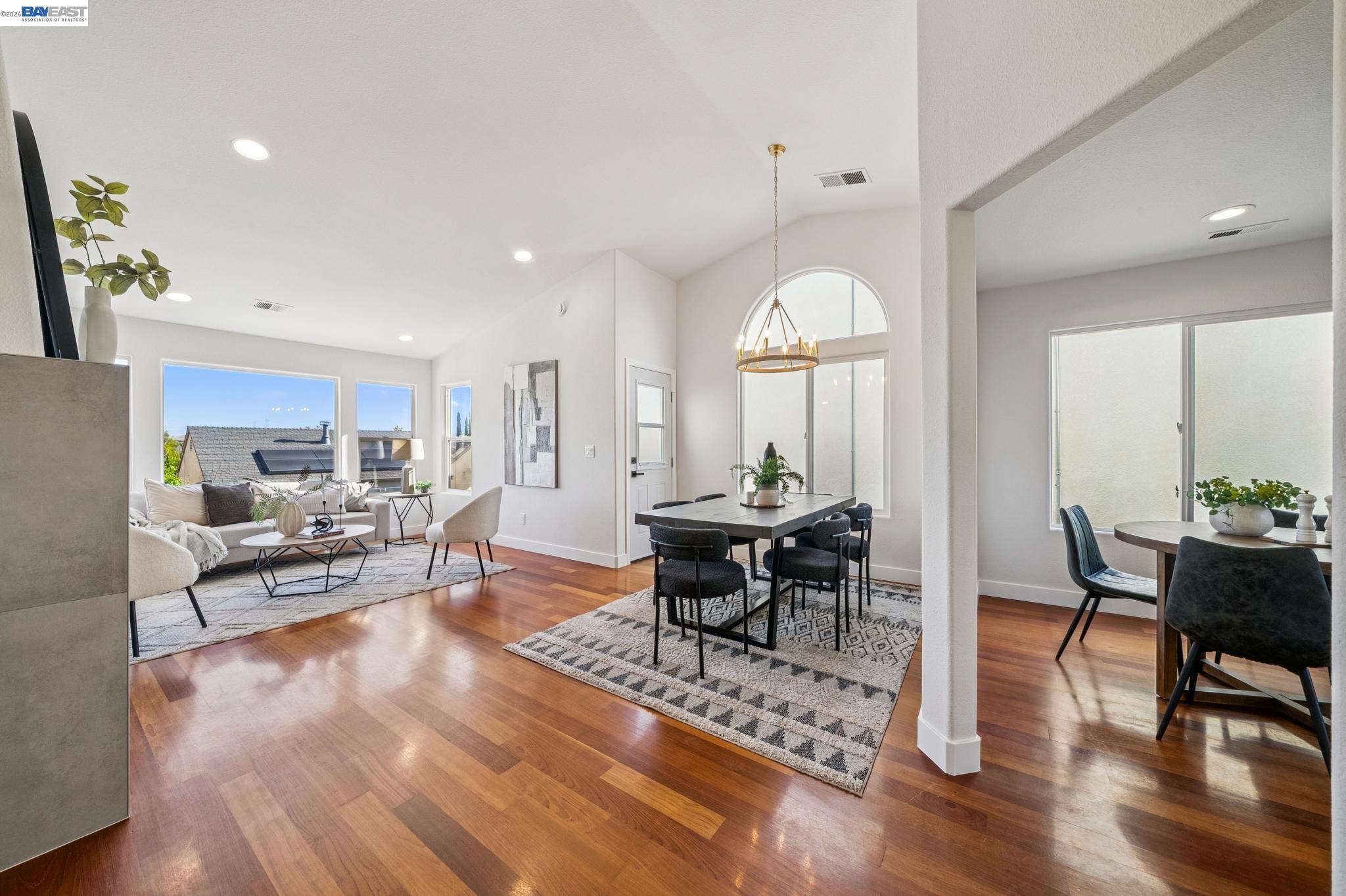 444 Chelsea Xing