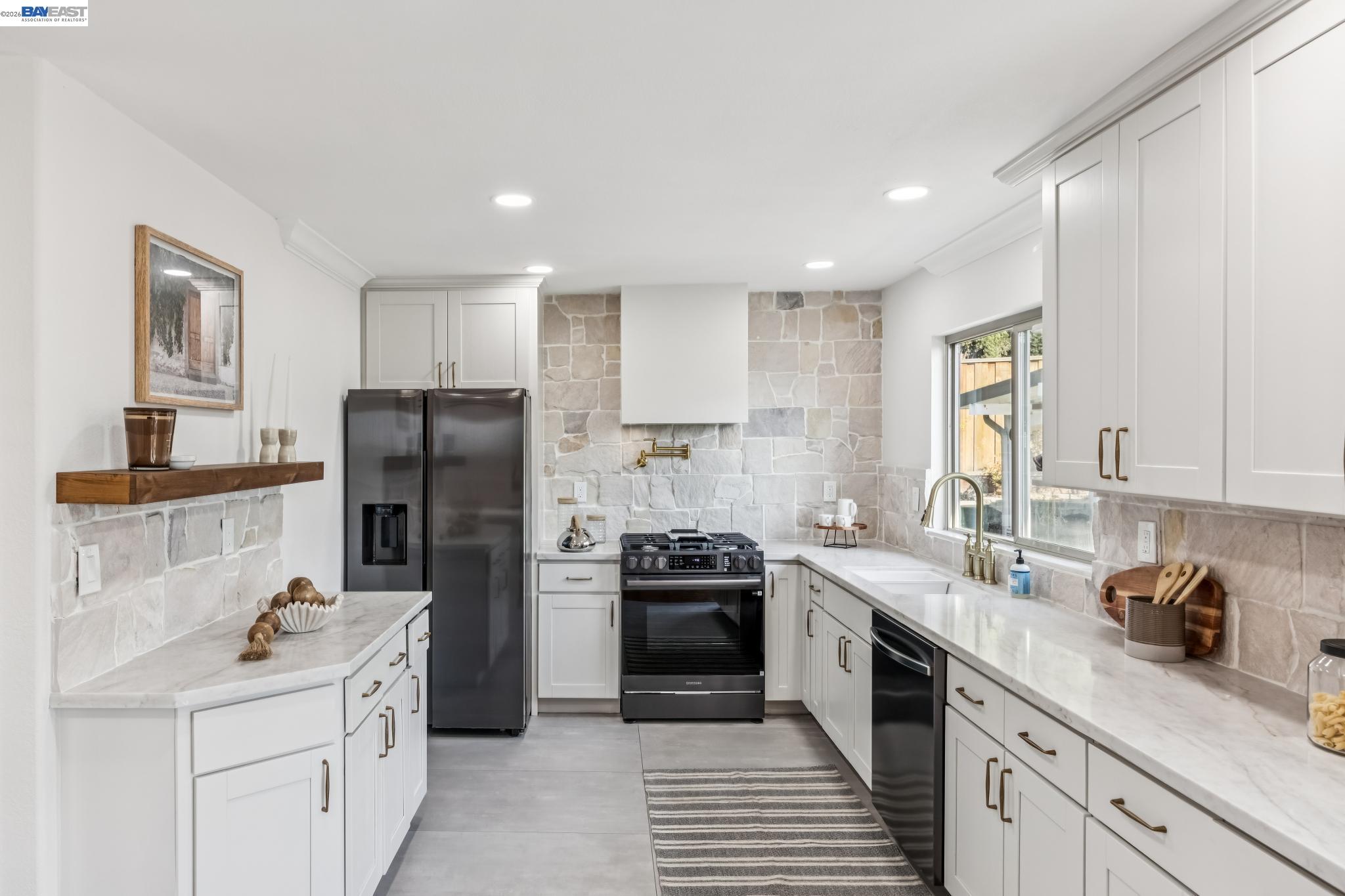 3426 San Saba Dr