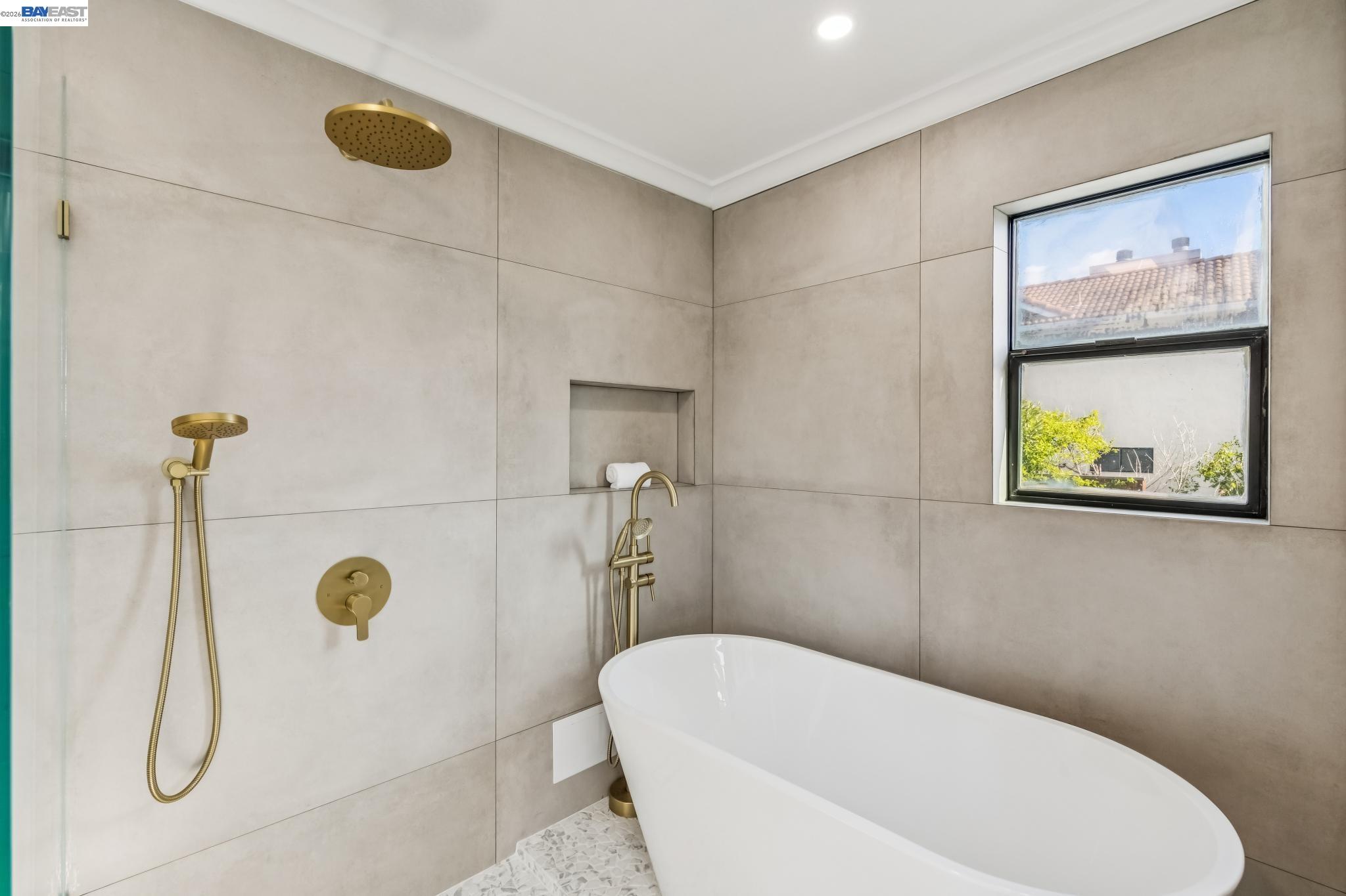 3426 San Saba Dr