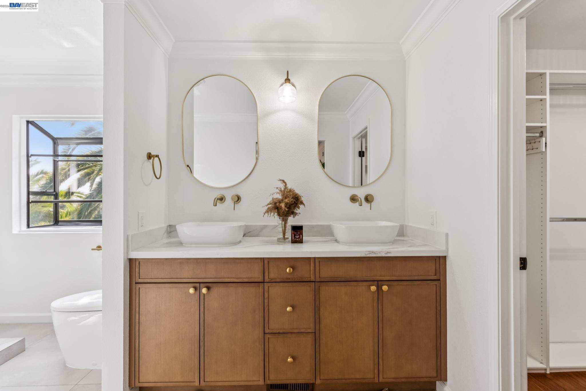 3426 San Saba Dr