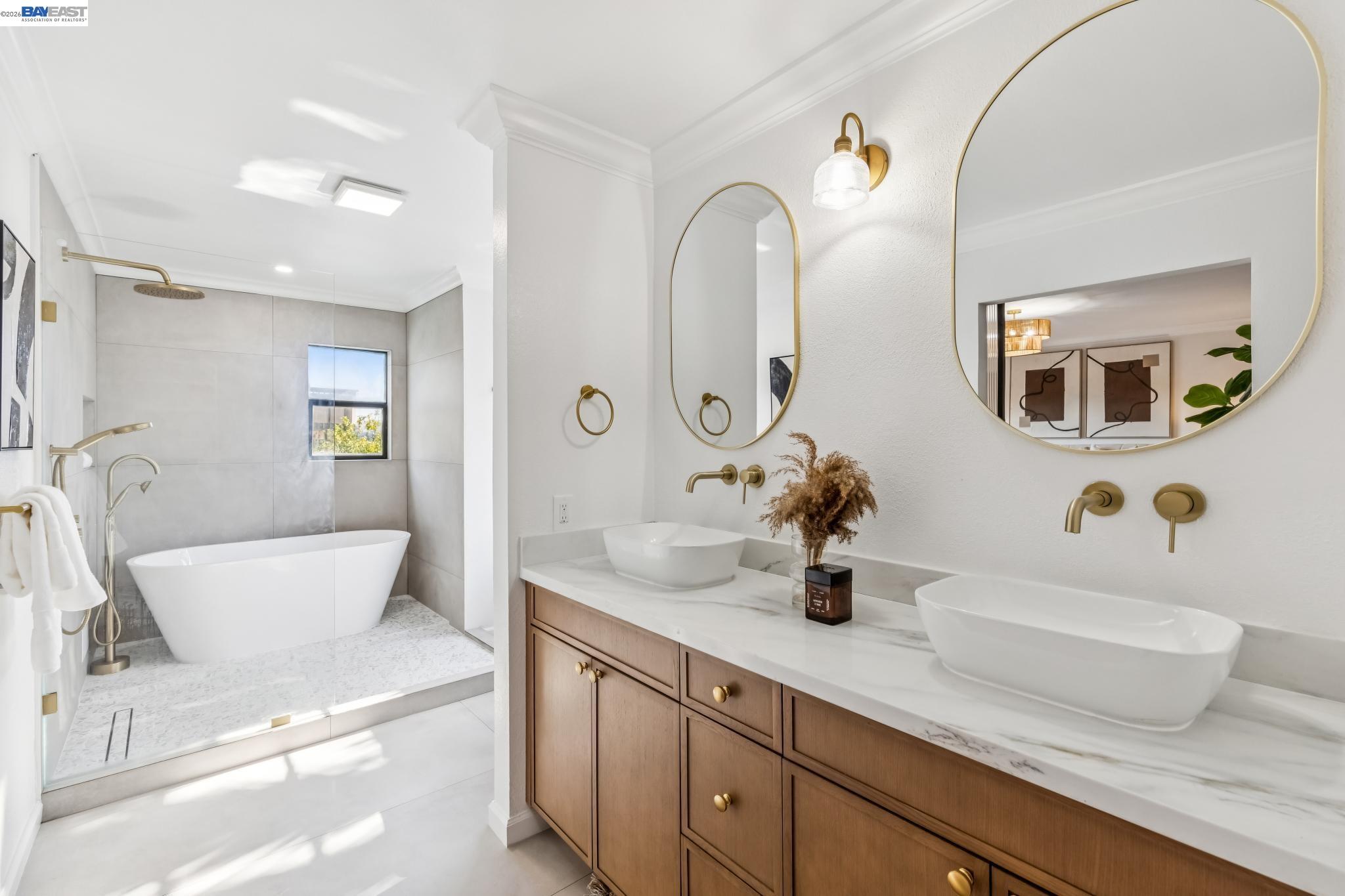 3426 San Saba Dr