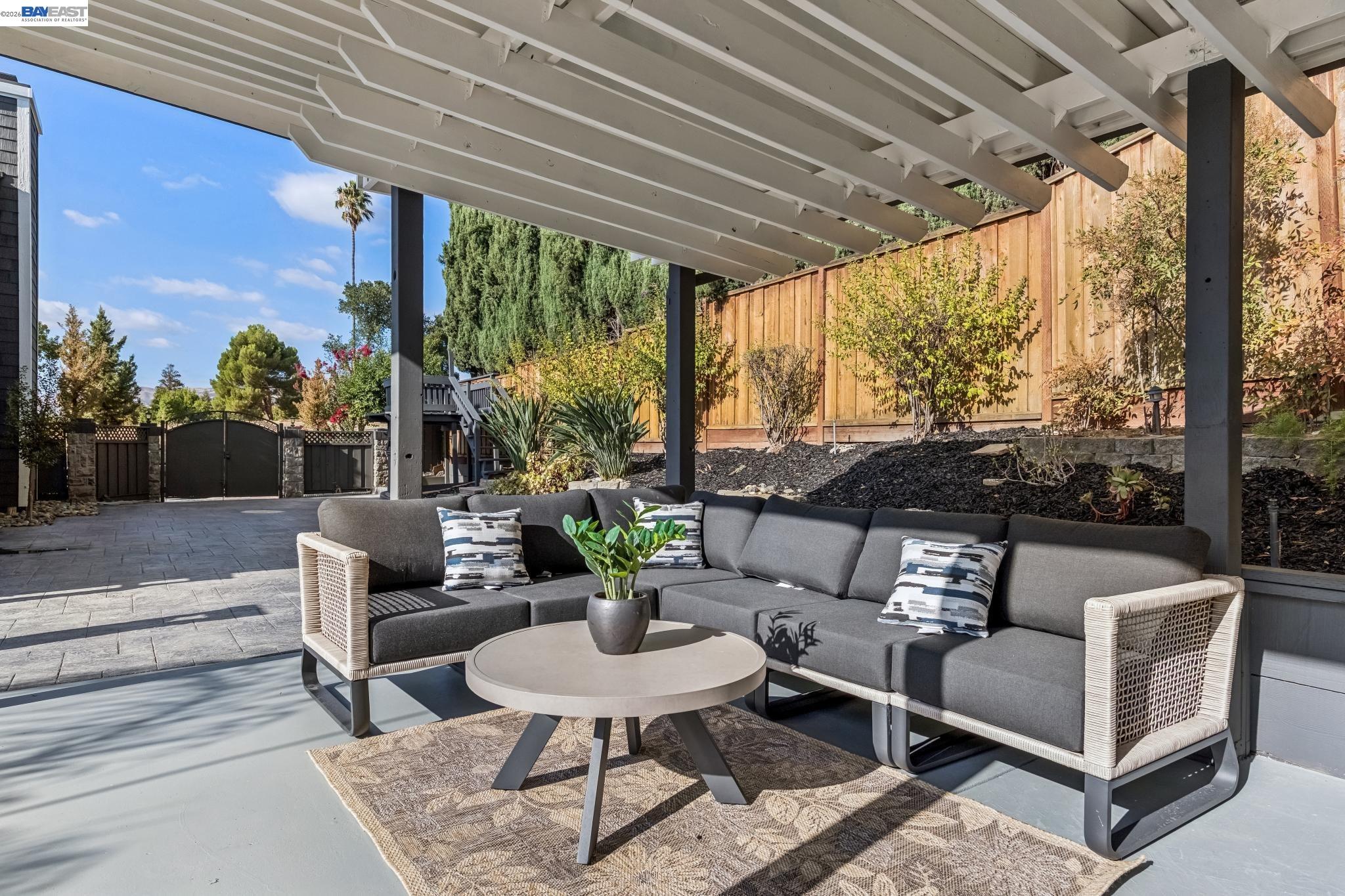 3426 San Saba Dr