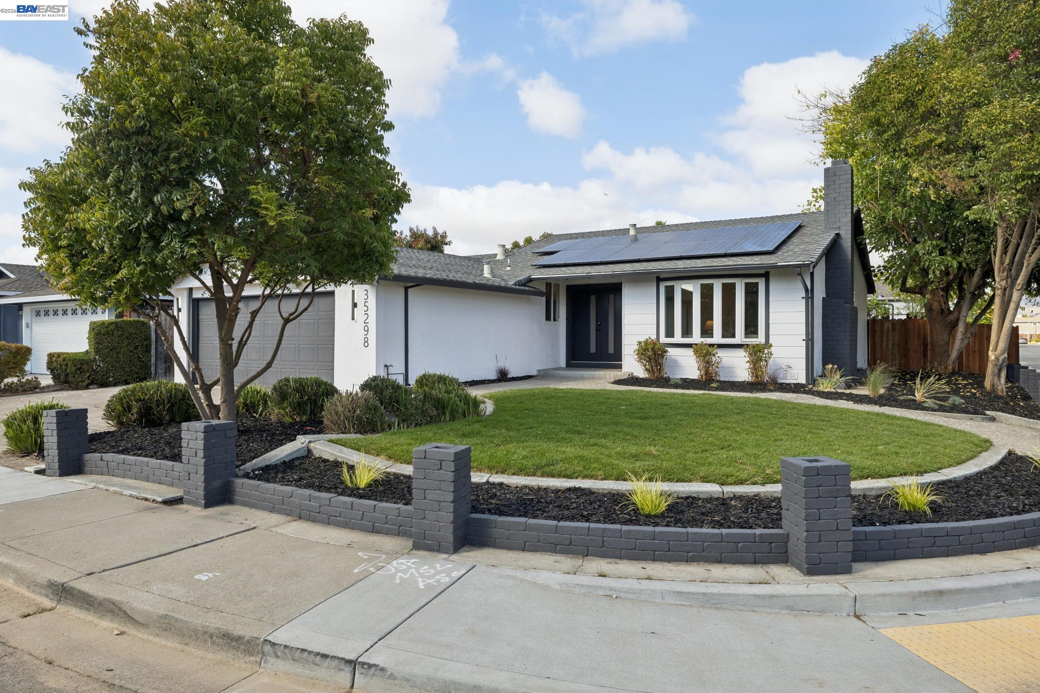 35298 Aquado Ct