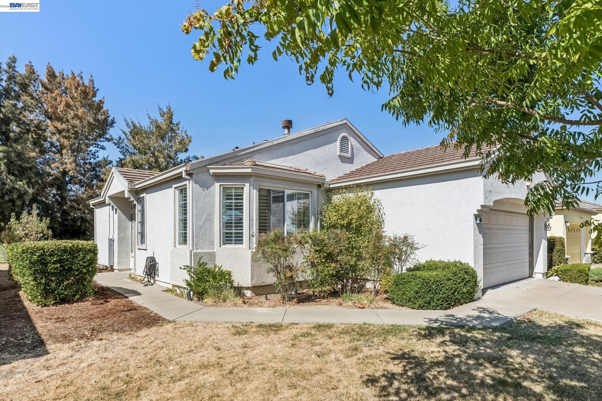 401 Edgewood Dr