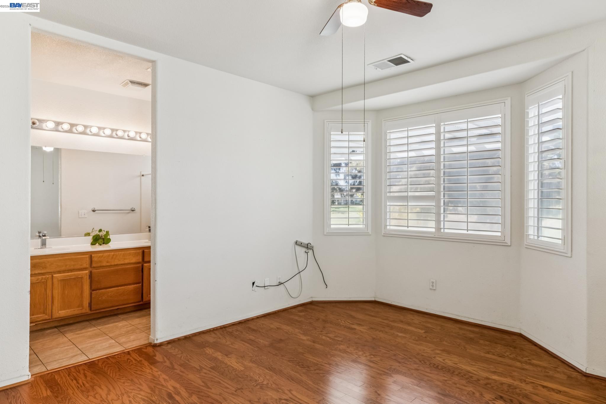 401 Edgewood Dr