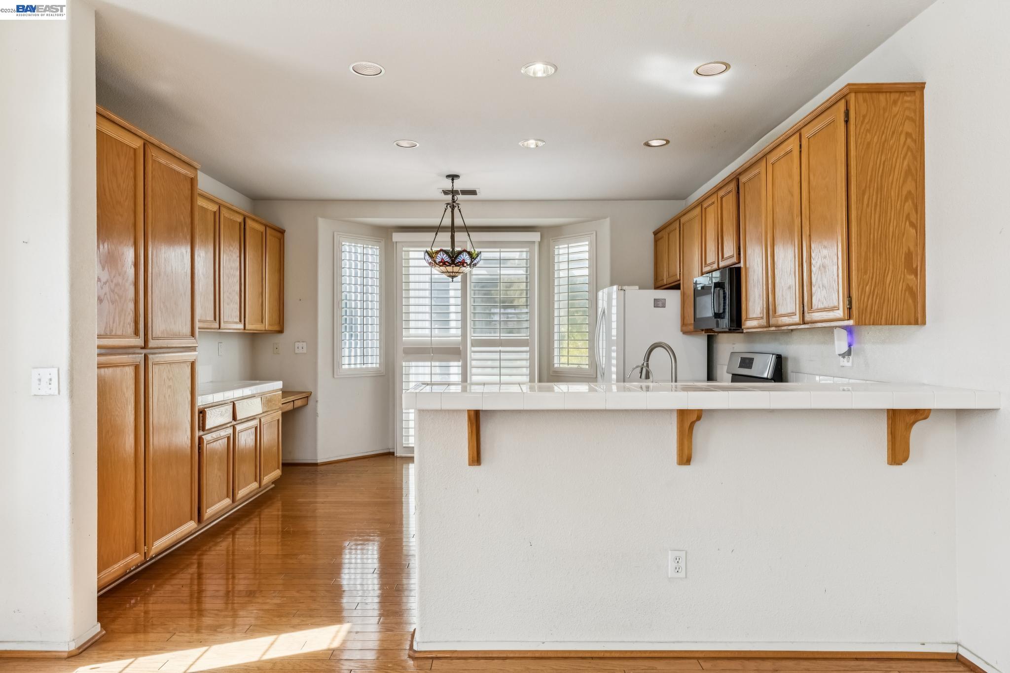 401 Edgewood Dr