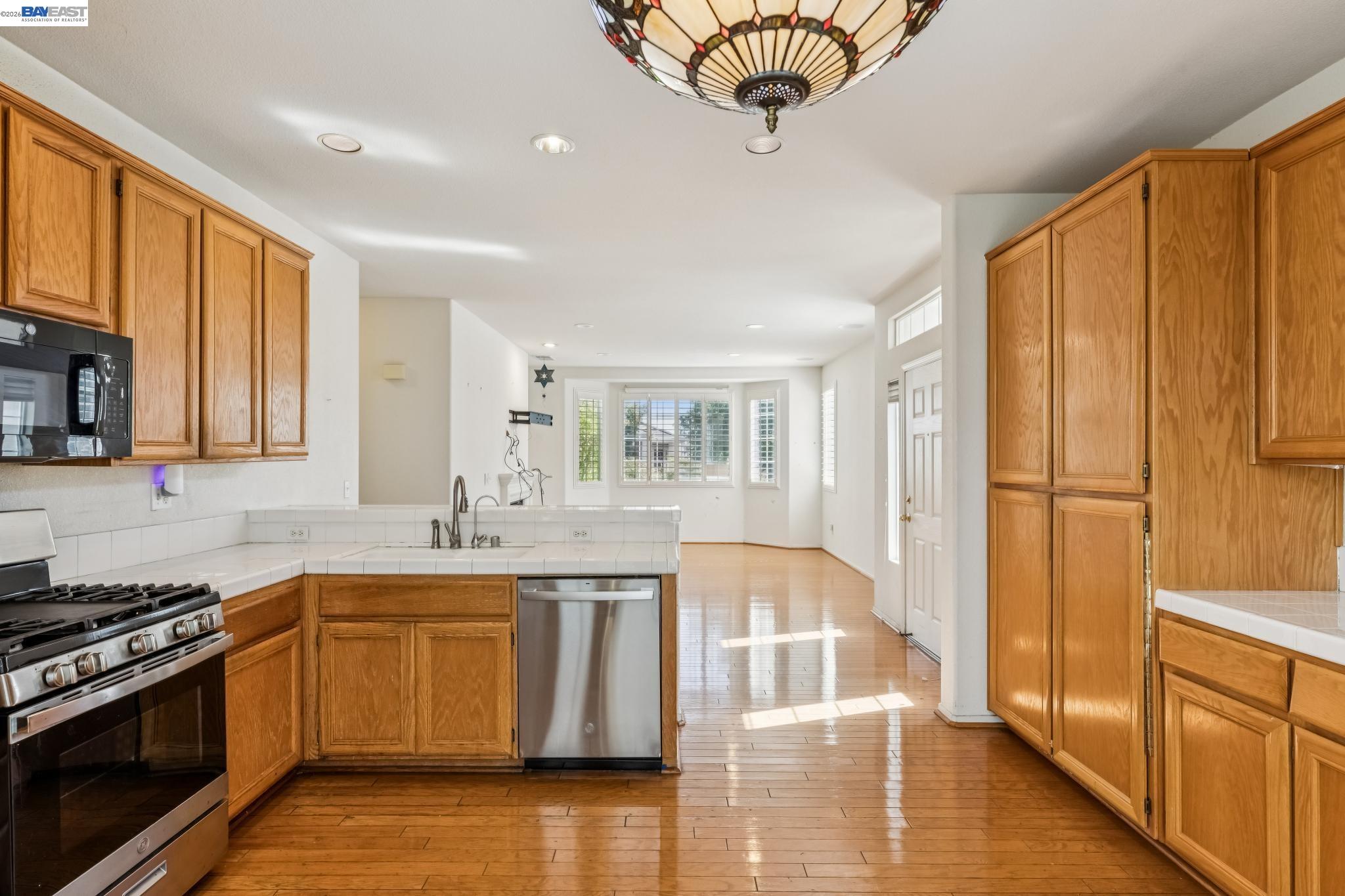 401 Edgewood Dr