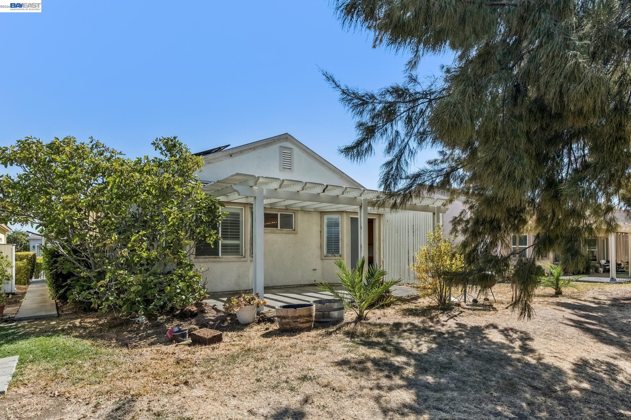 401 Edgewood Dr