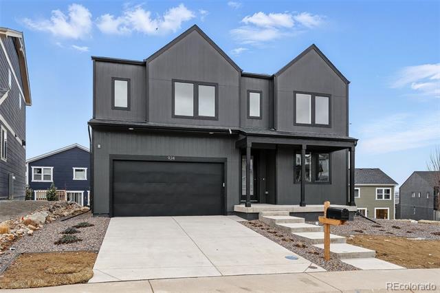 924 Sunflower Street