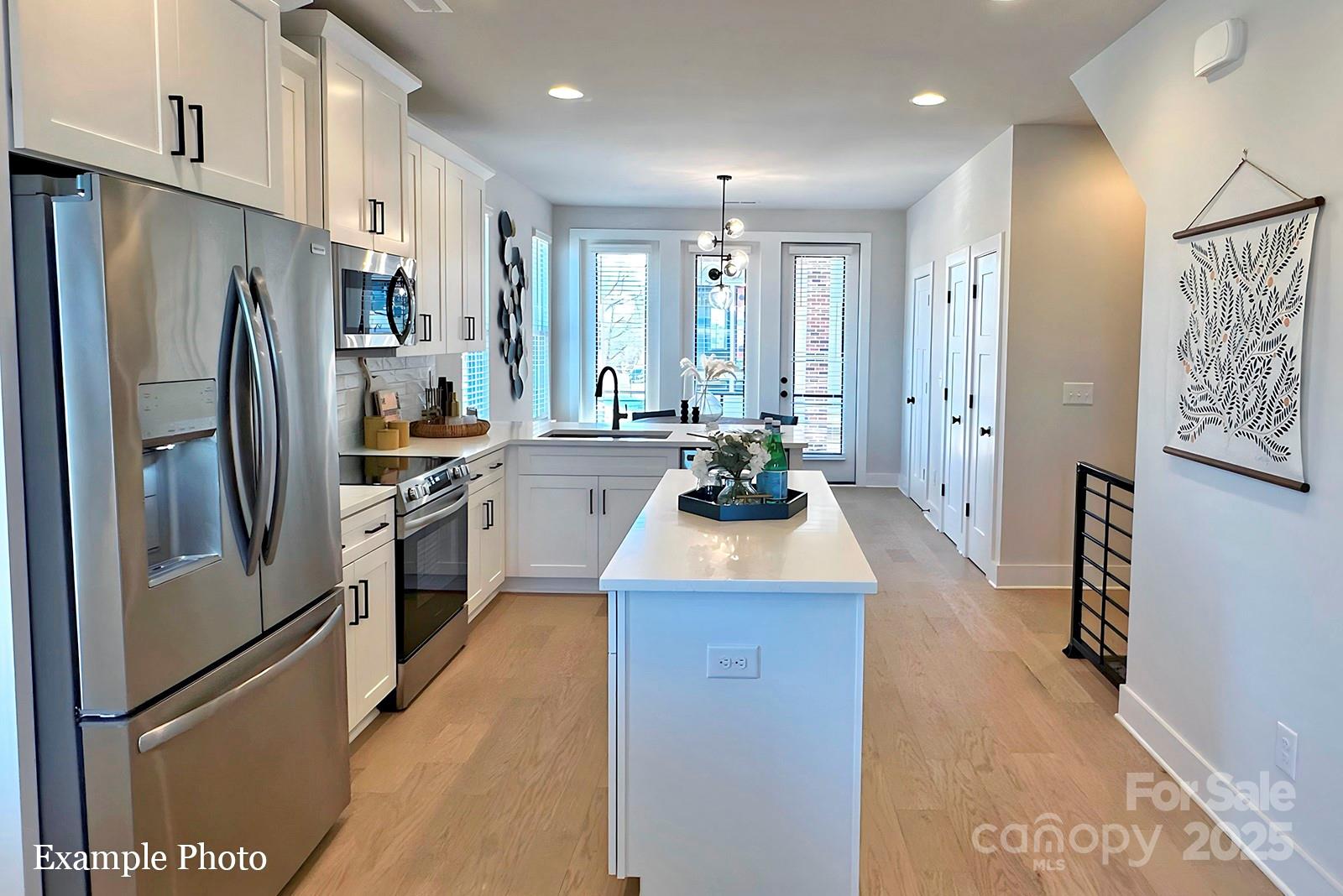 1013 North End Drive Unit: 26