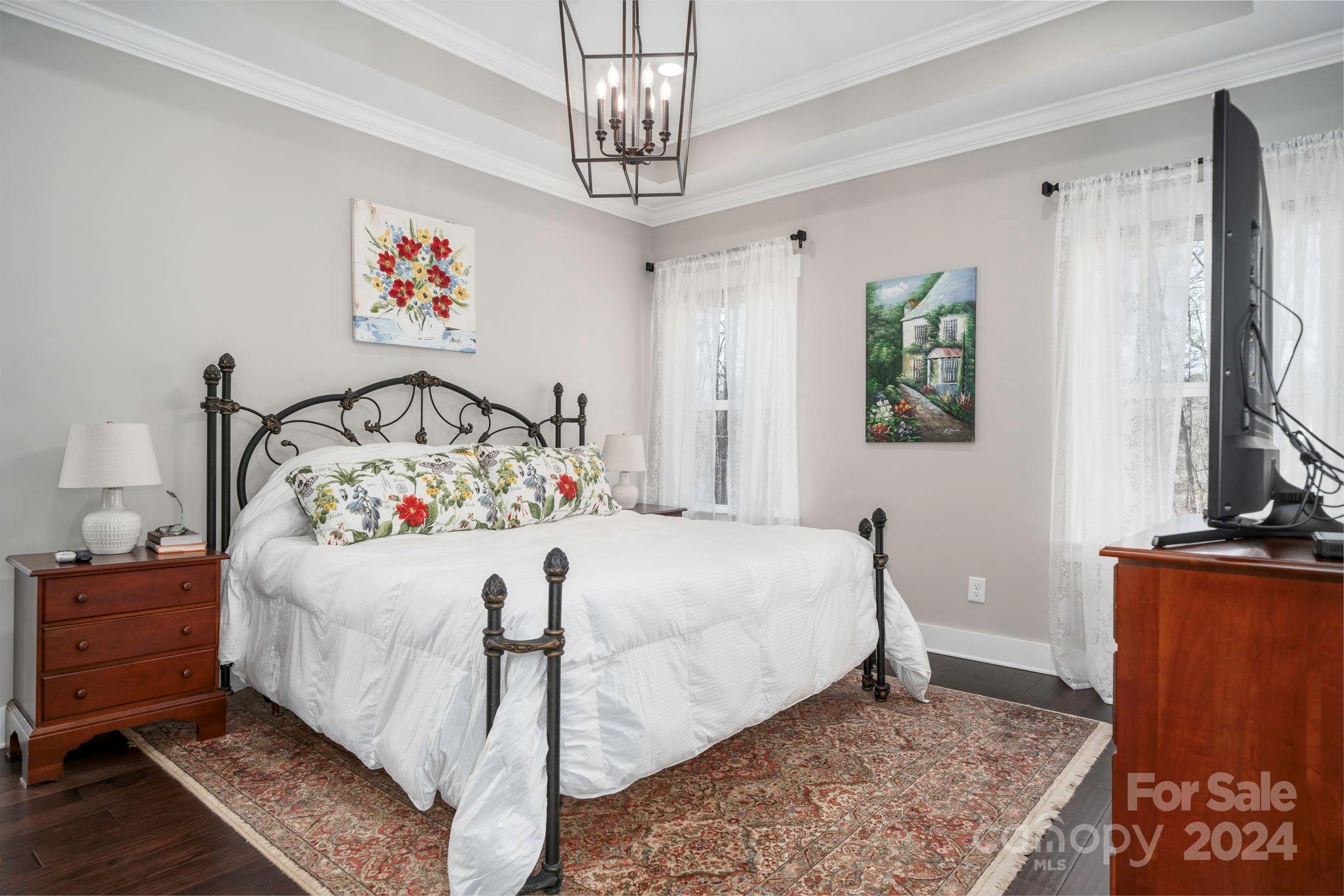 4537 N Wynswept Drive