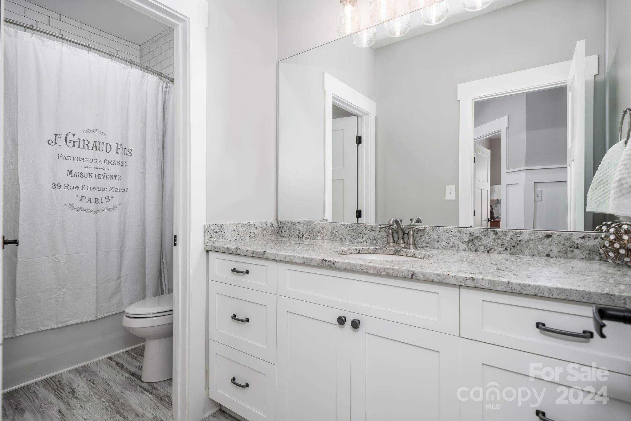 4537 N Wynswept Drive