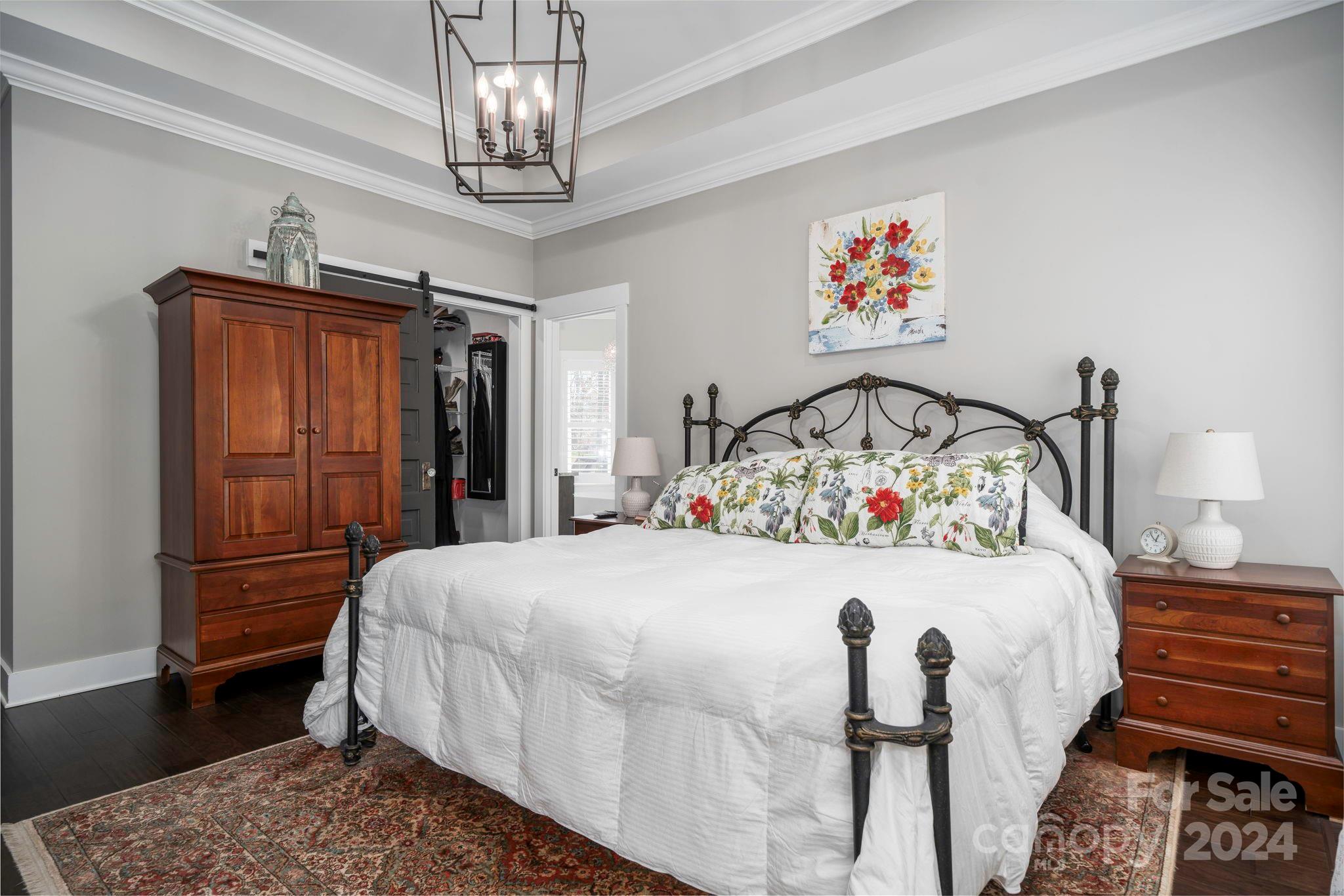 4537 N Wynswept Drive