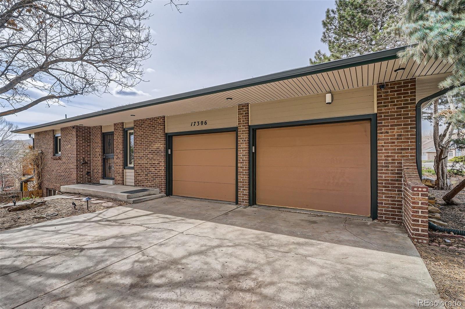 17306 W 17th Place