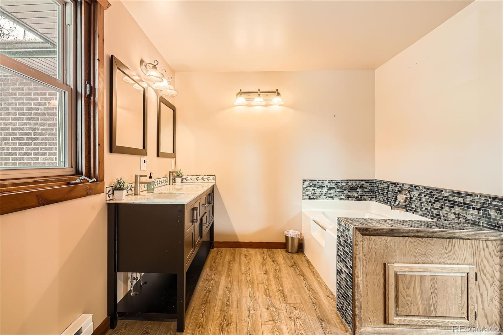 17306 W 17th Place