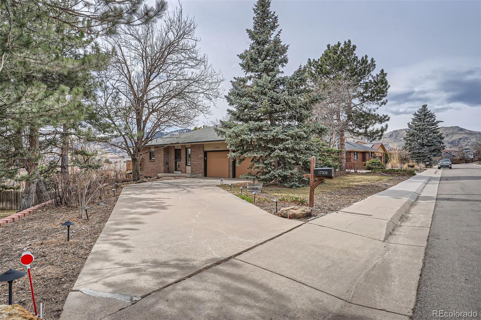 17306 W 17th Place