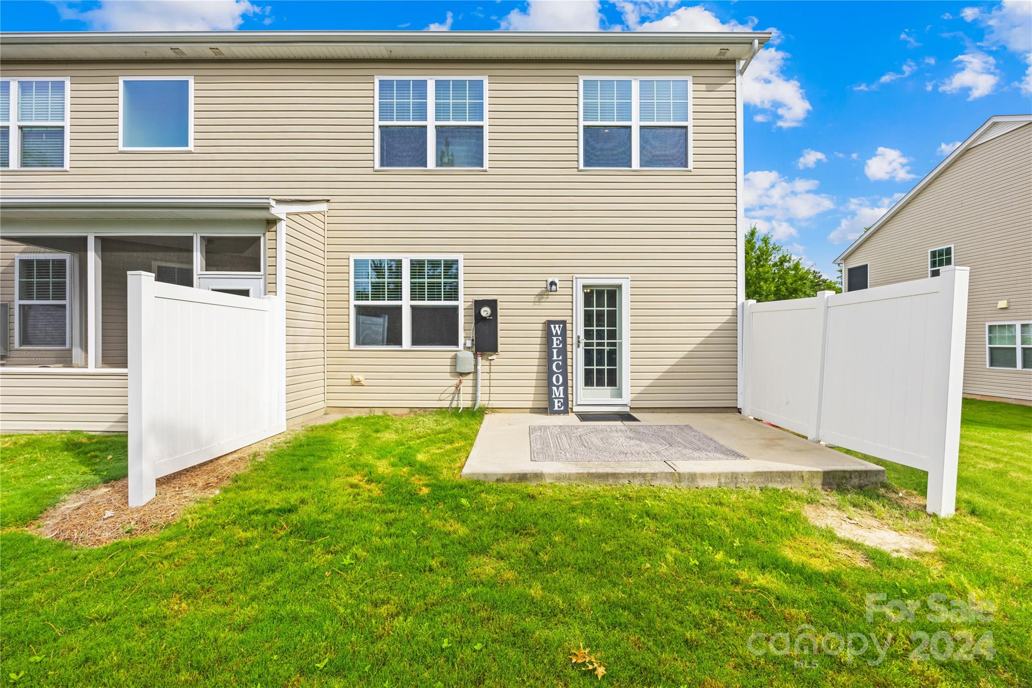 3233 Yarmouth Lane