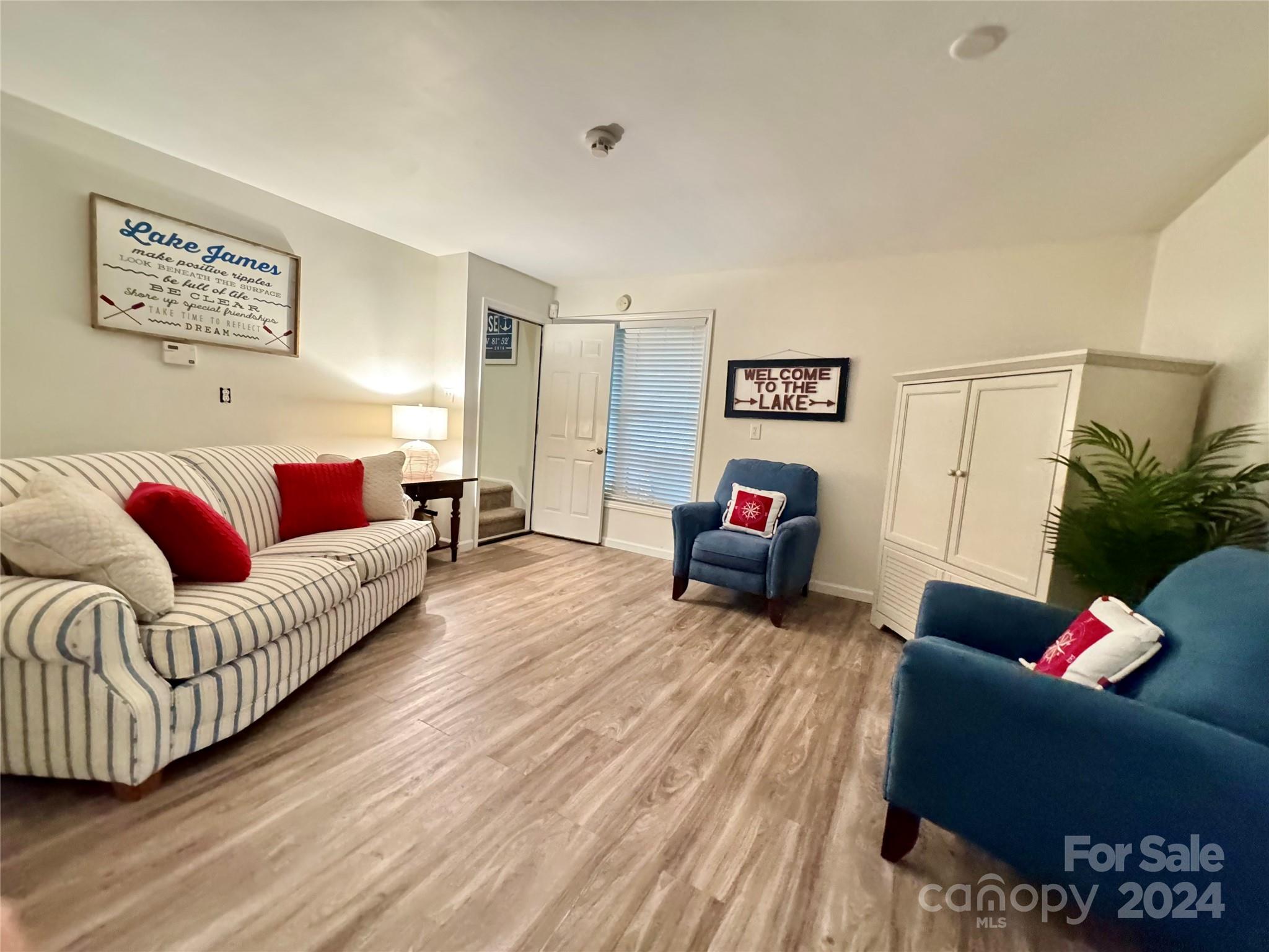 2250 Mallard Cove Drive