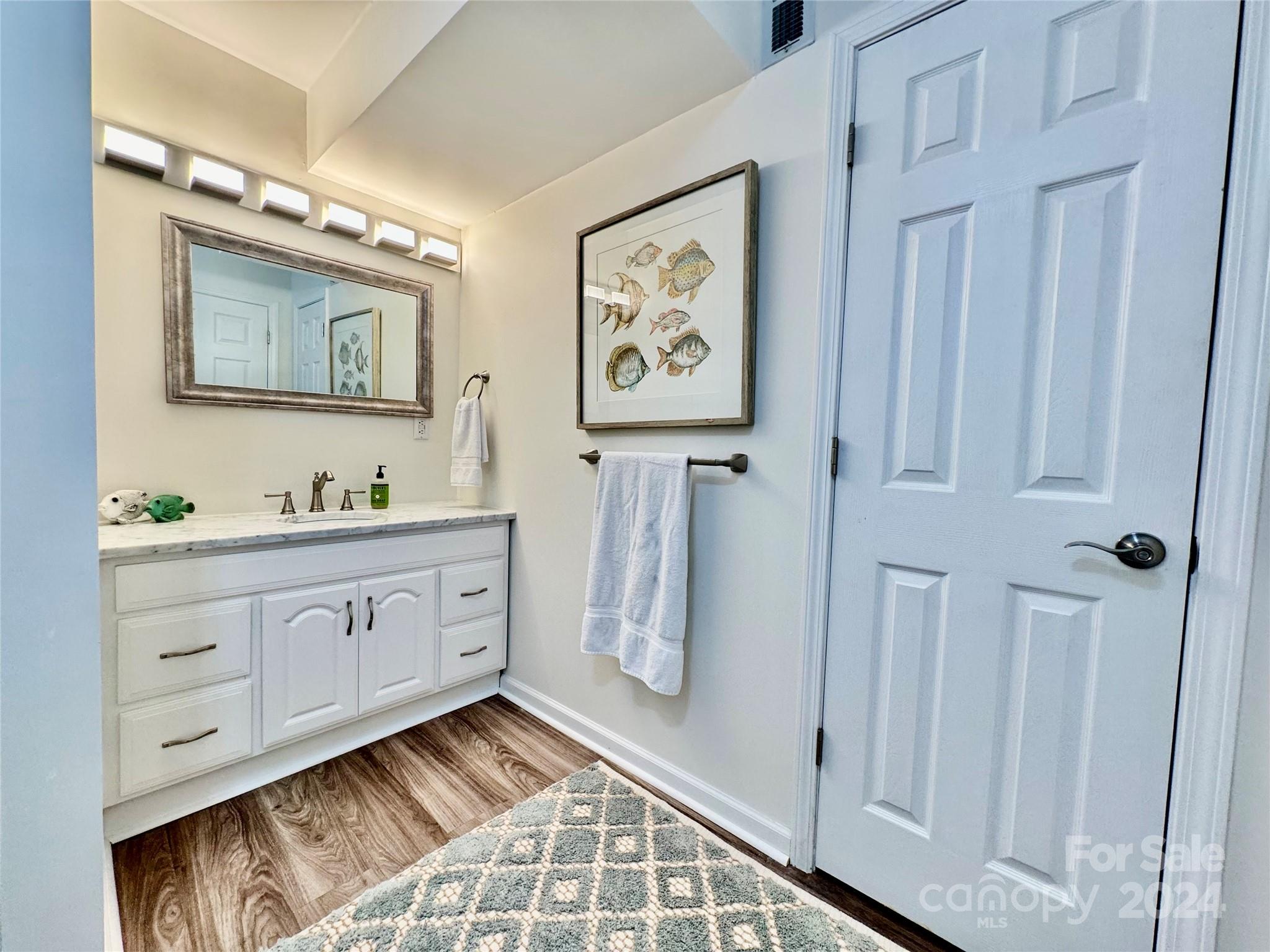 2250 Mallard Cove Drive