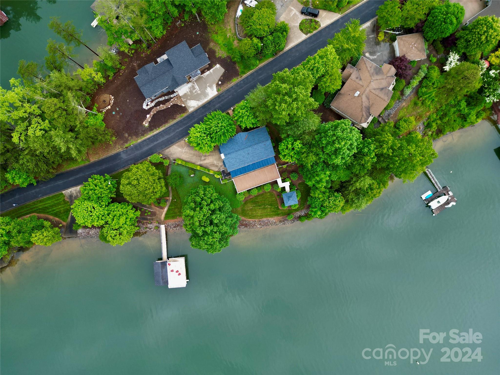 2250 Mallard Cove Drive