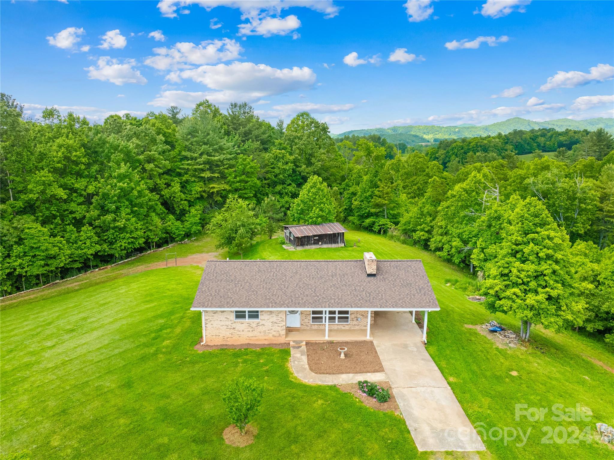 2586 Bull Creek Road